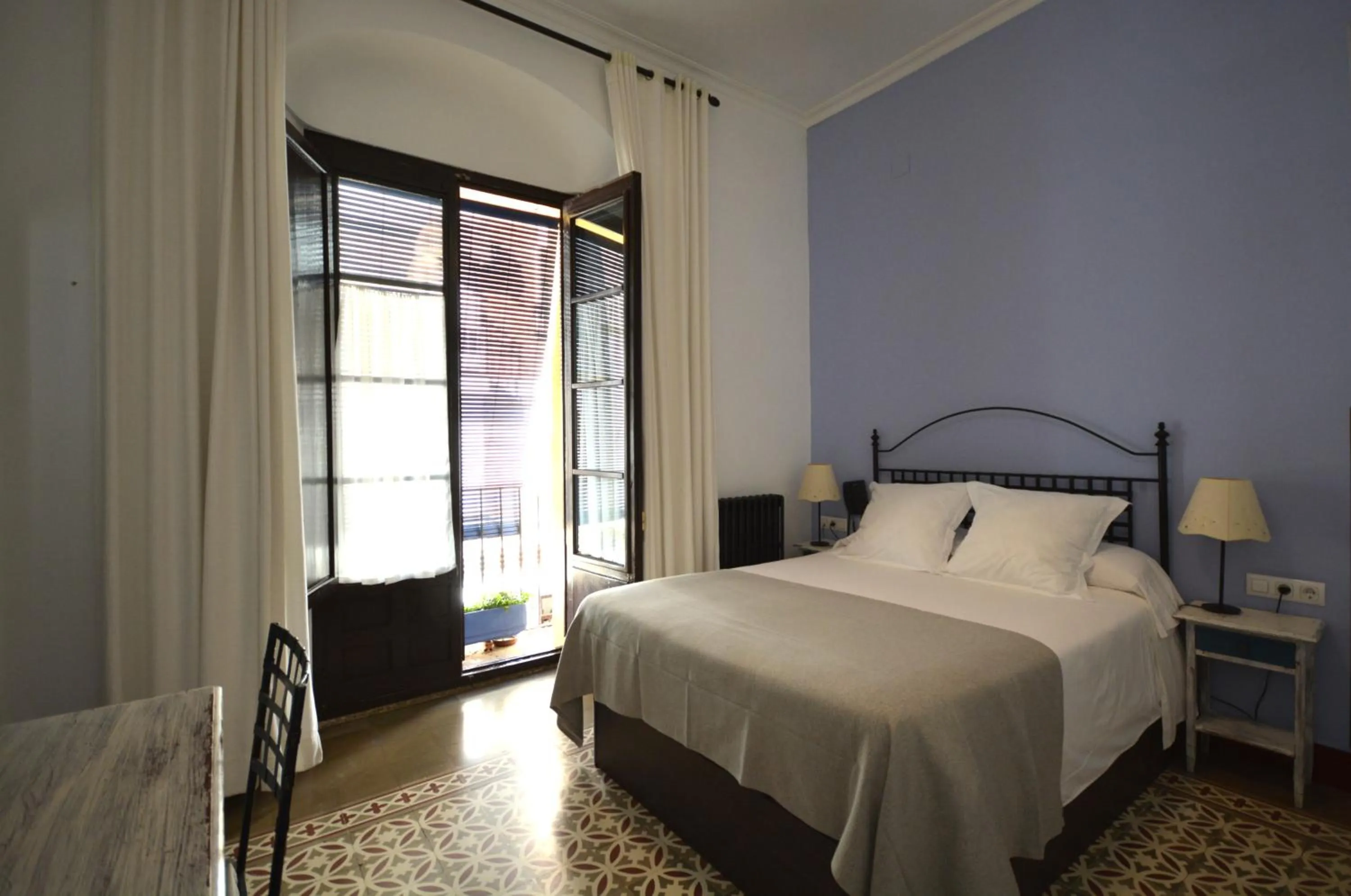 Bed in Hotel Casa de los Azulejos