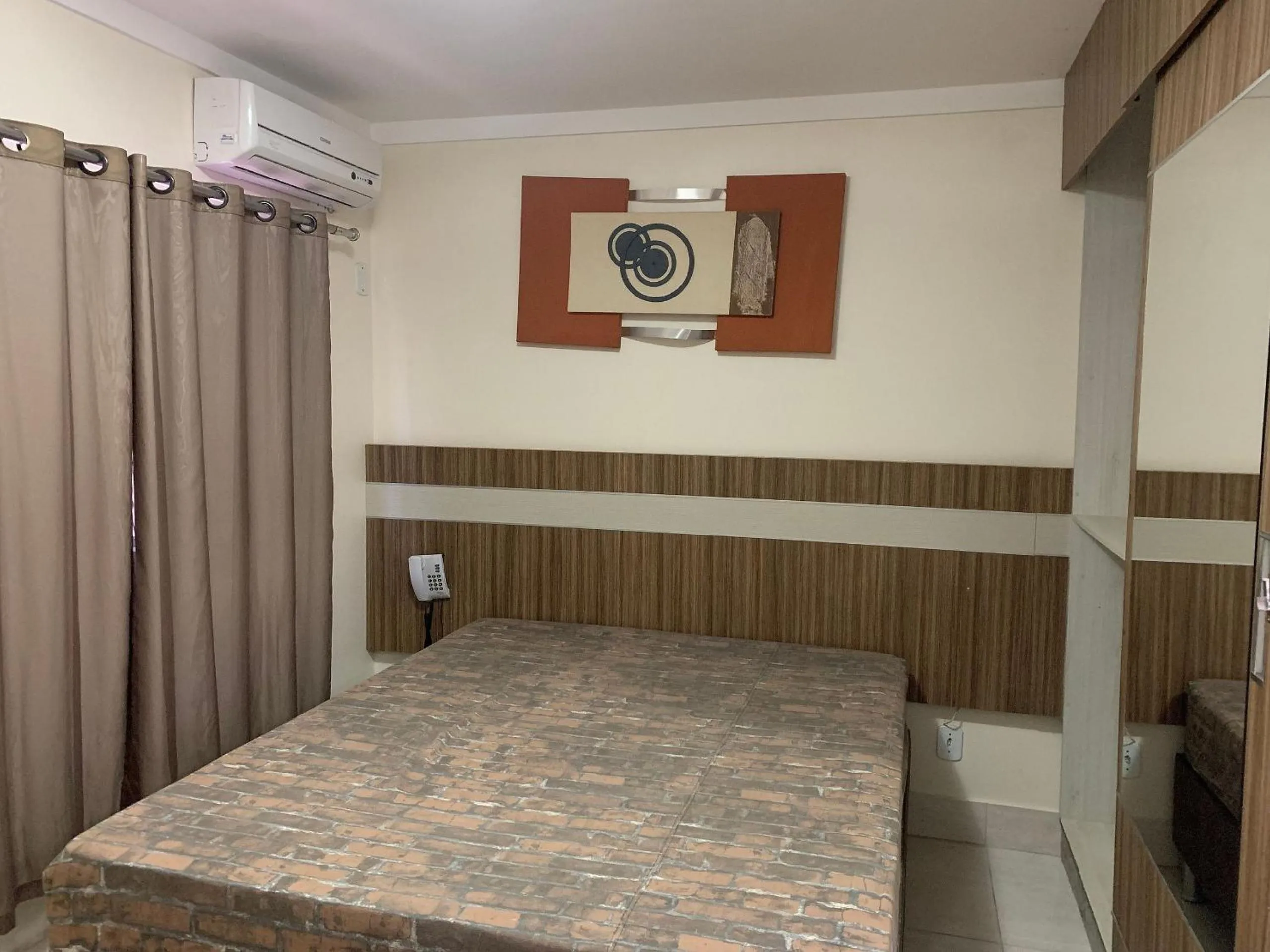 Bedroom, Bed in Lacqua diRoma II