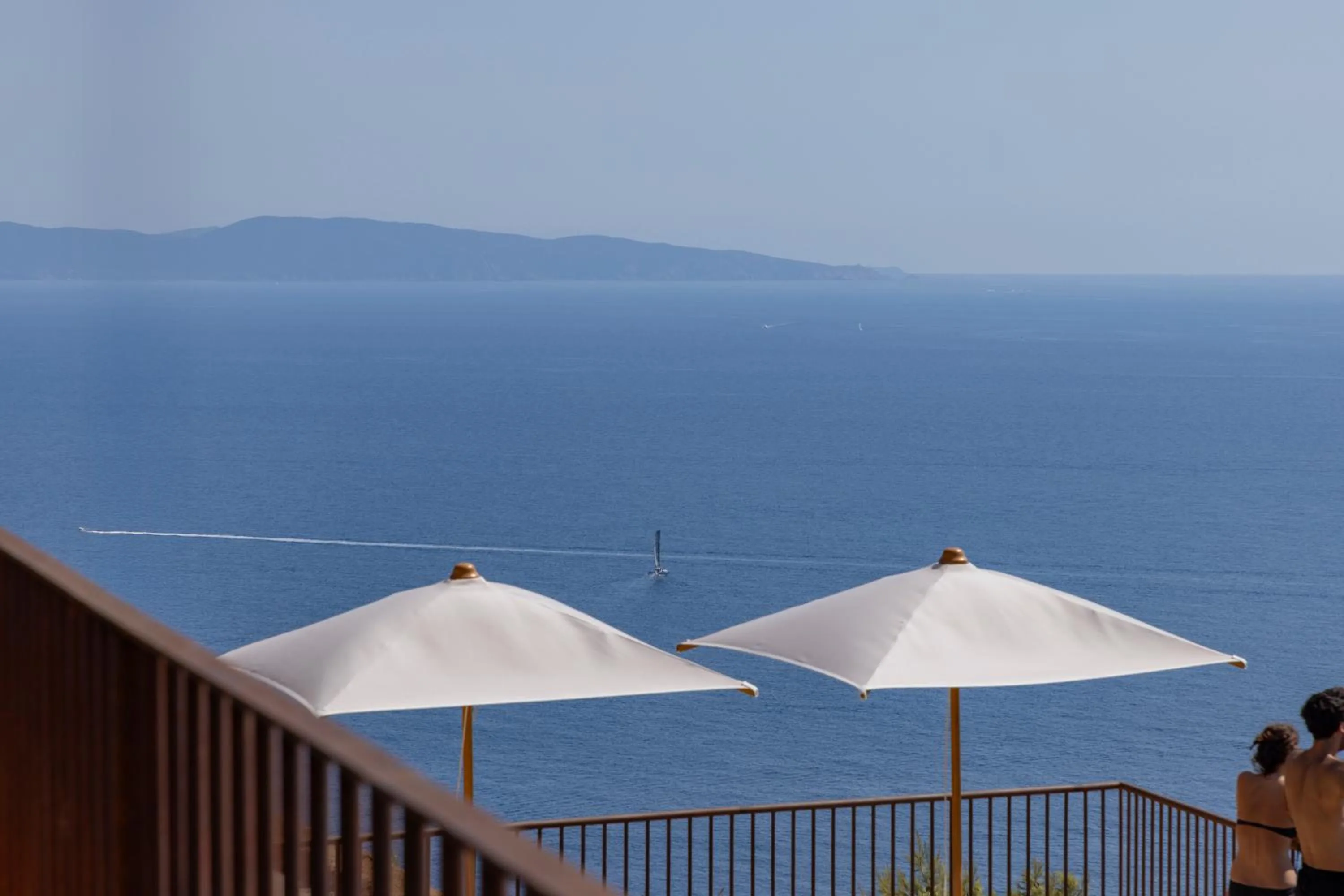 Swimming pool in Hôtel Mylos - Cargèse, Piscine Intérieure et Extérieure