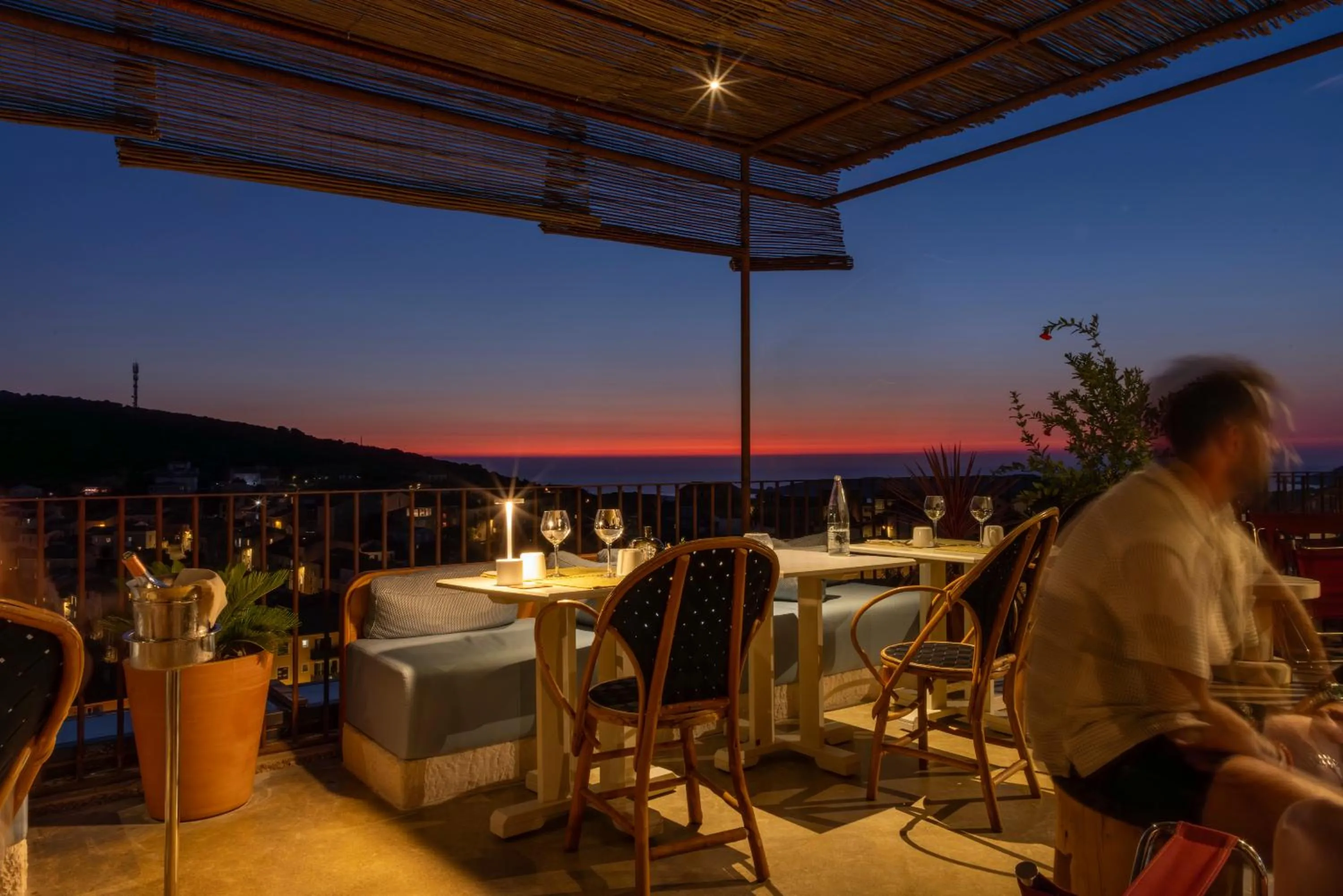 Restaurant/places to eat in Hôtel Mylos - Cargèse, Piscine Intérieure et Extérieure