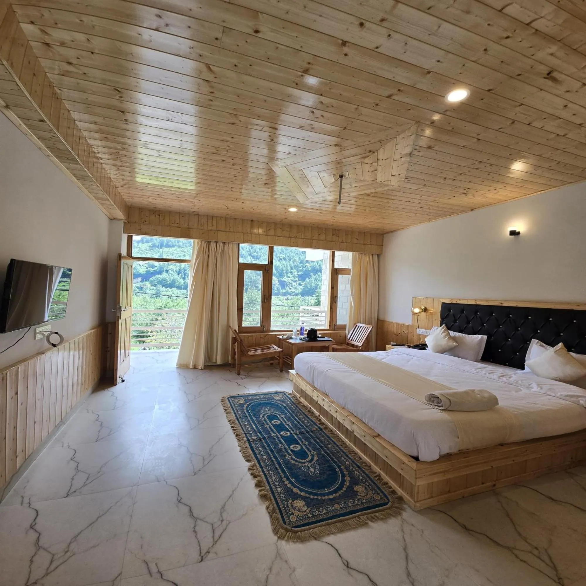 Bed in MB Igloo Resort