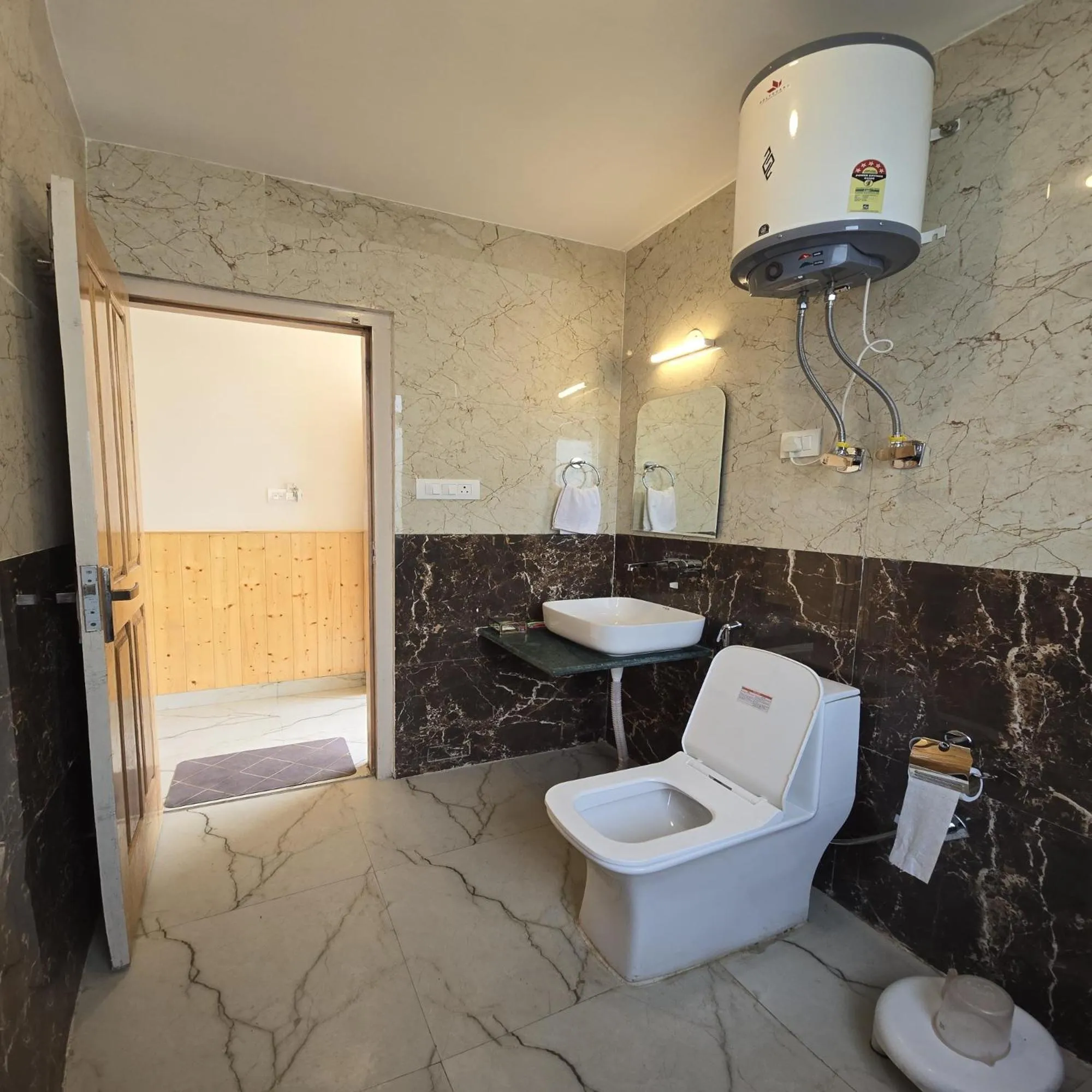 Shower in MB Igloo Resort