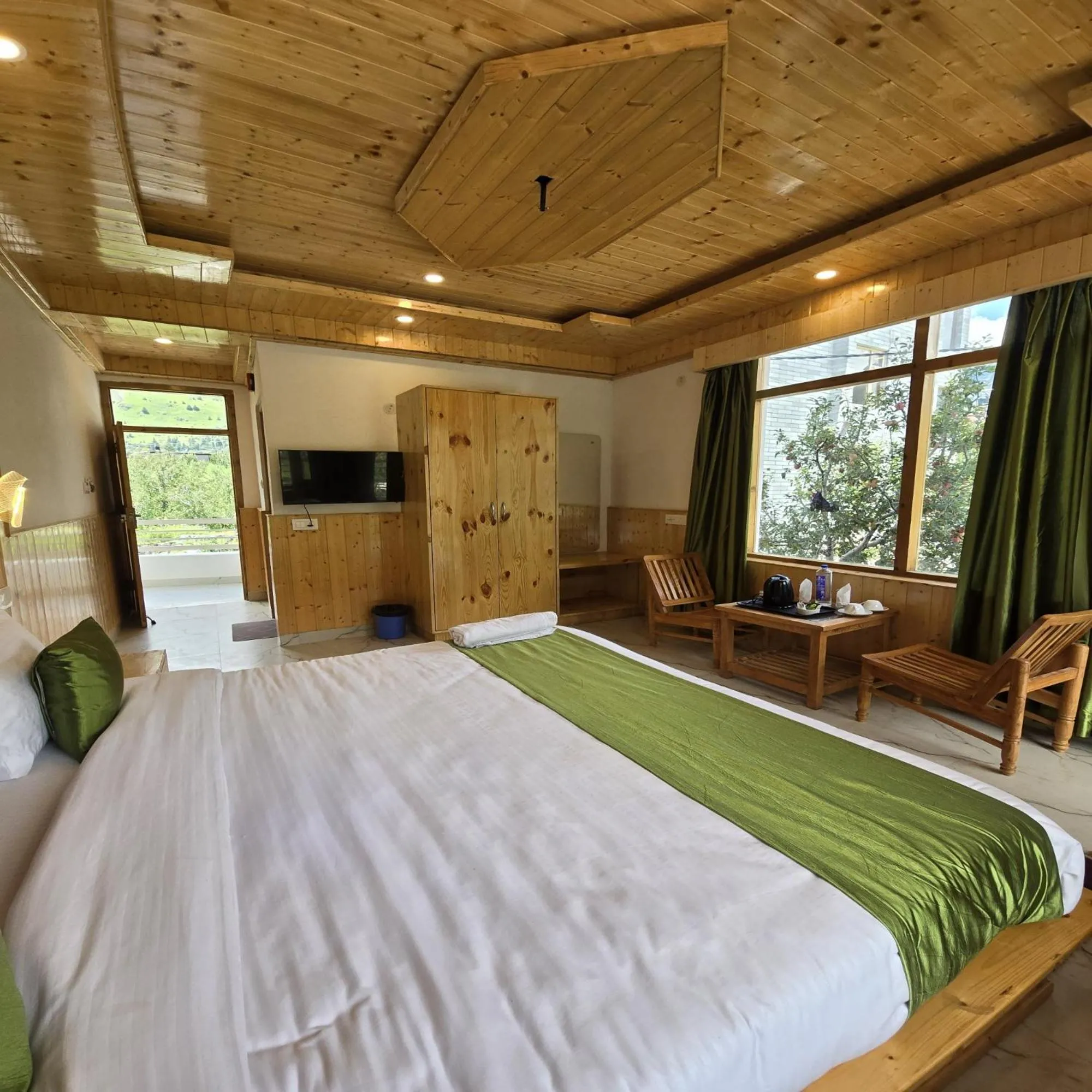 Bed in MB Igloo Resort