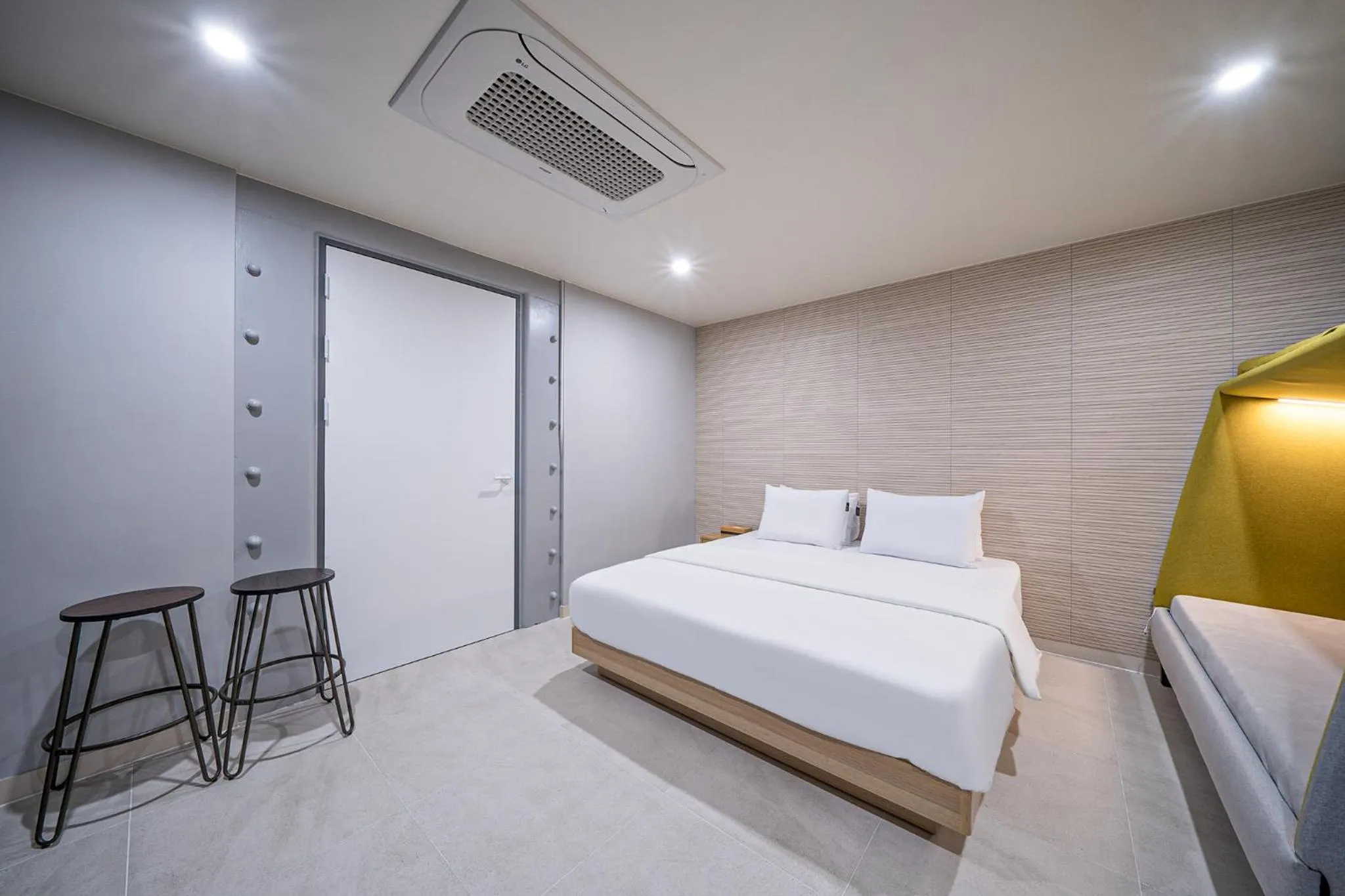 Bed in From H Brown Dot Hotel Gyeongju Yangnam