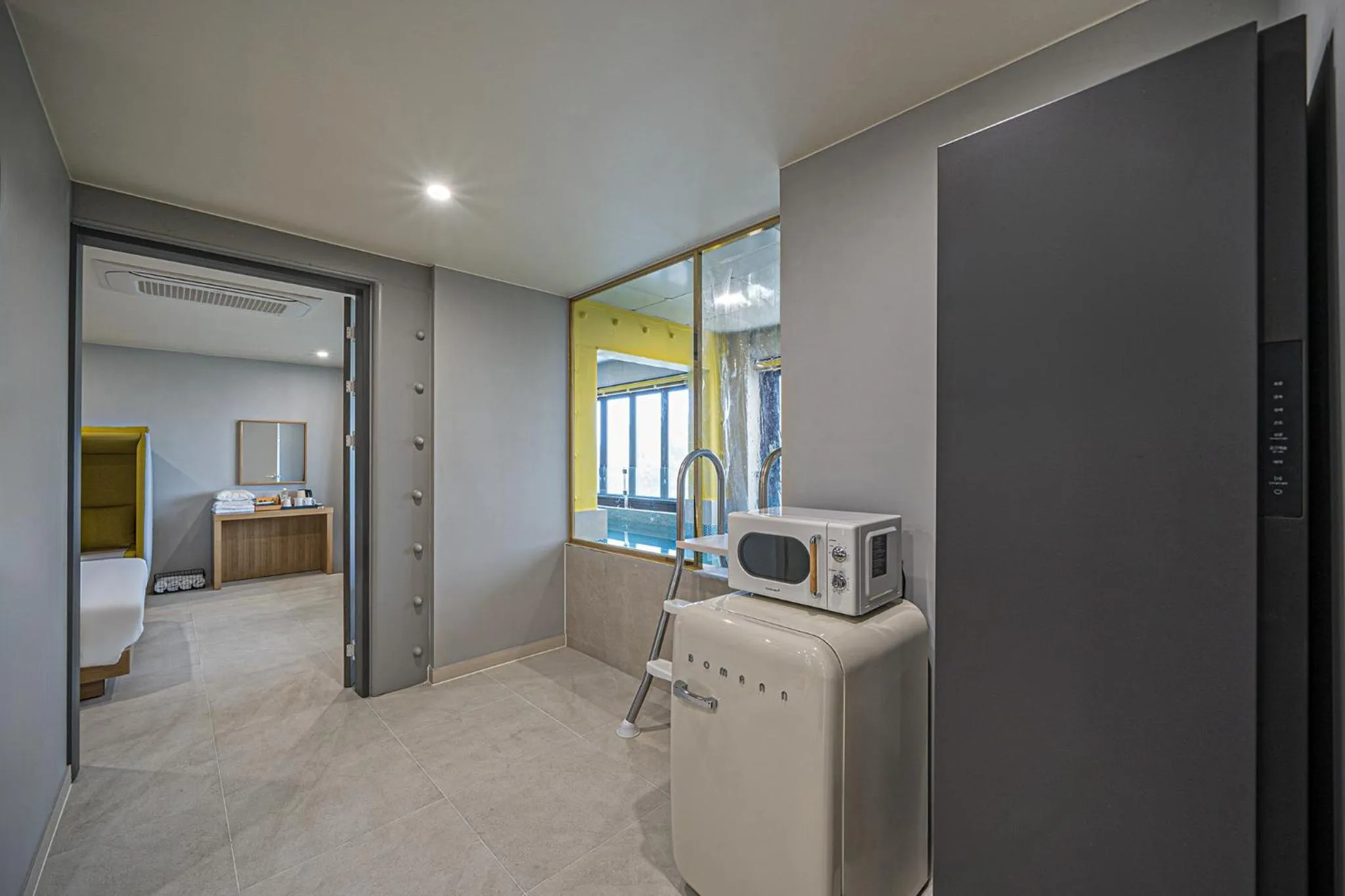 Photo of the whole room, Bed in From H Brown Dot Hotel Gyeongju Yangnam