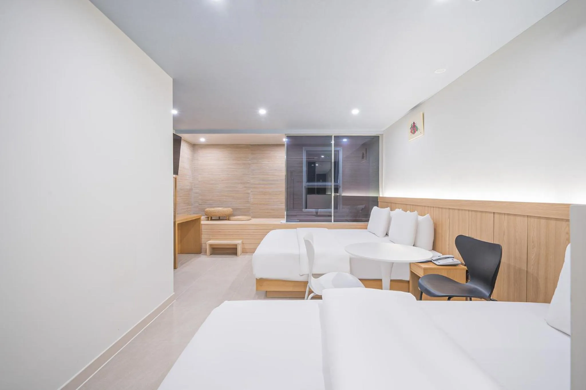 Bed in From H Brown Dot Hotel Gyeongju Yangnam