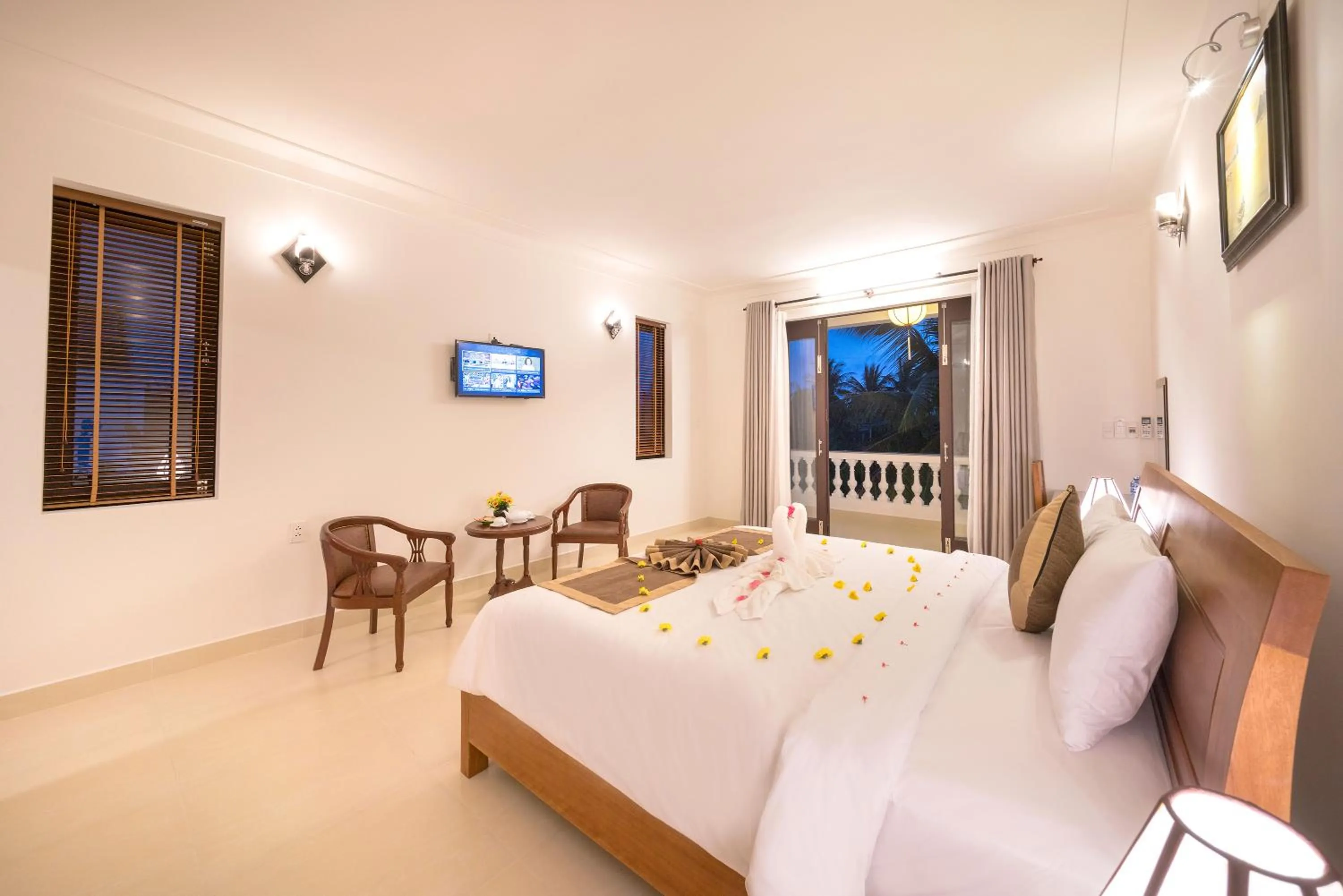 Bedroom in Luna Villa