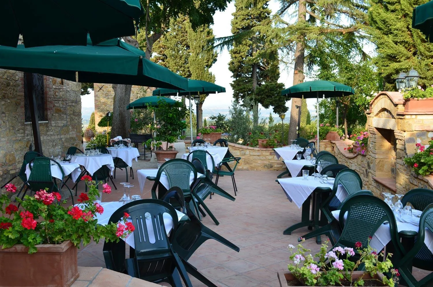 Restaurant/places to eat in Il Casale Del Cotone