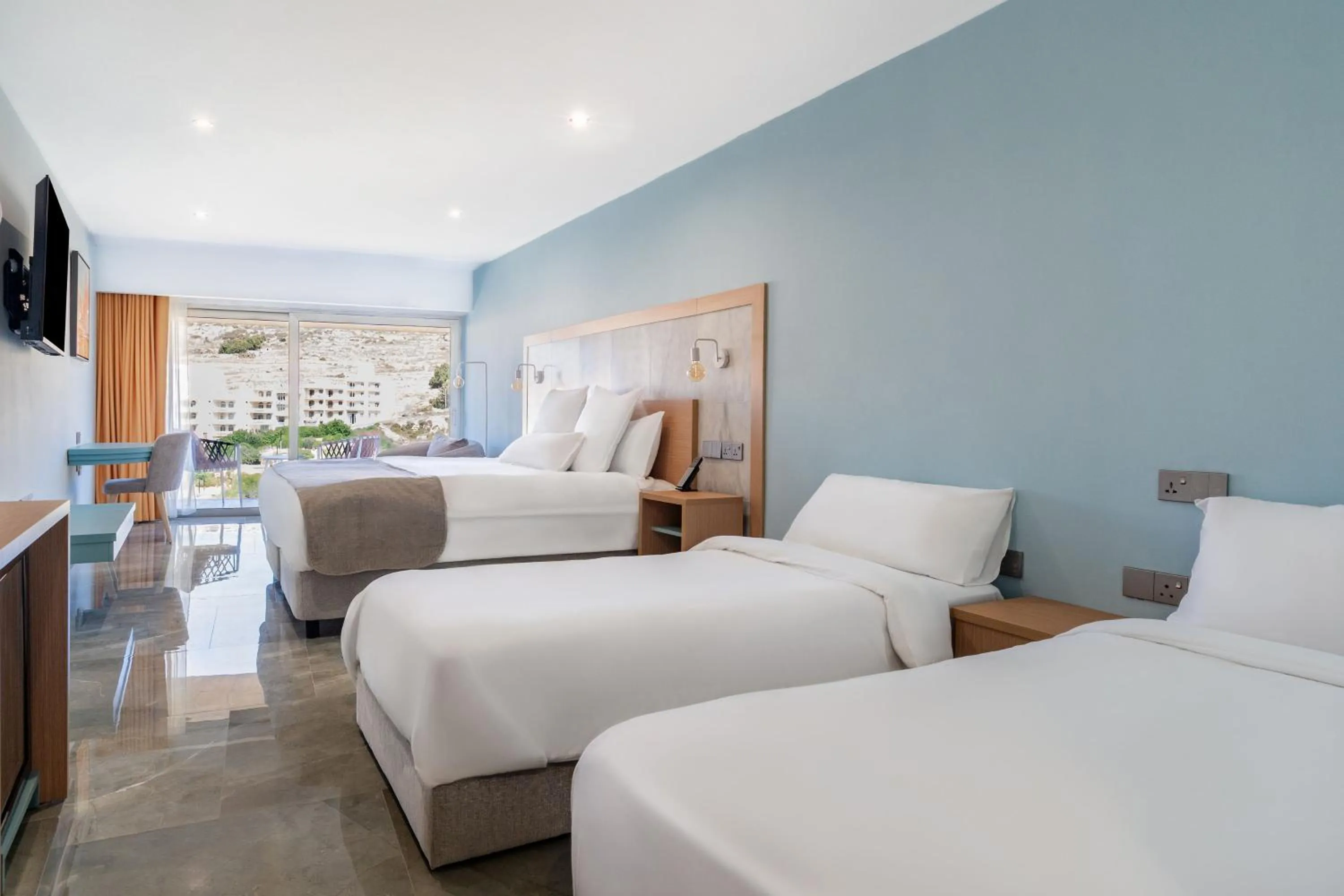 View (from property/room), Bed in Reef Hotel & Spa