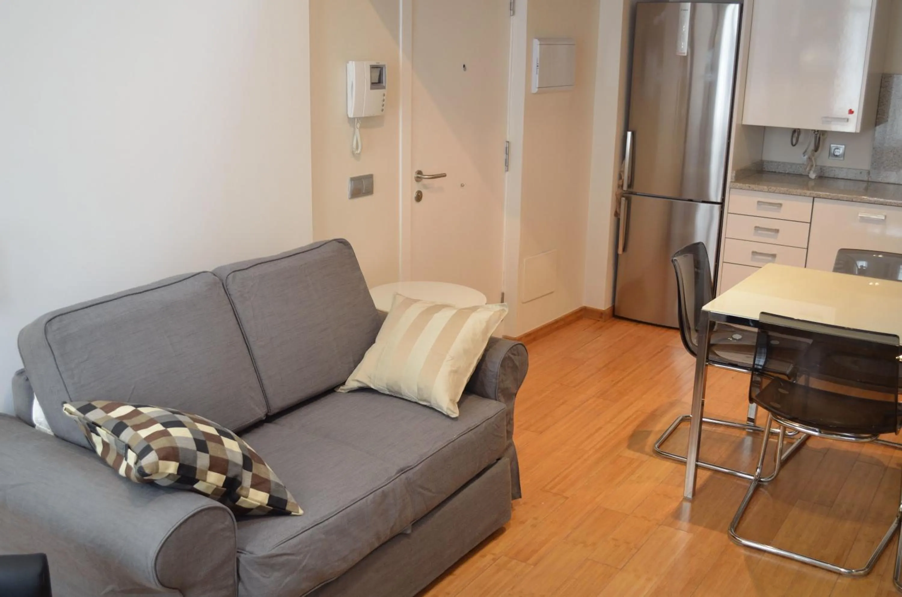 Kitchen or kitchenette in Girona Housing Ginesta 9