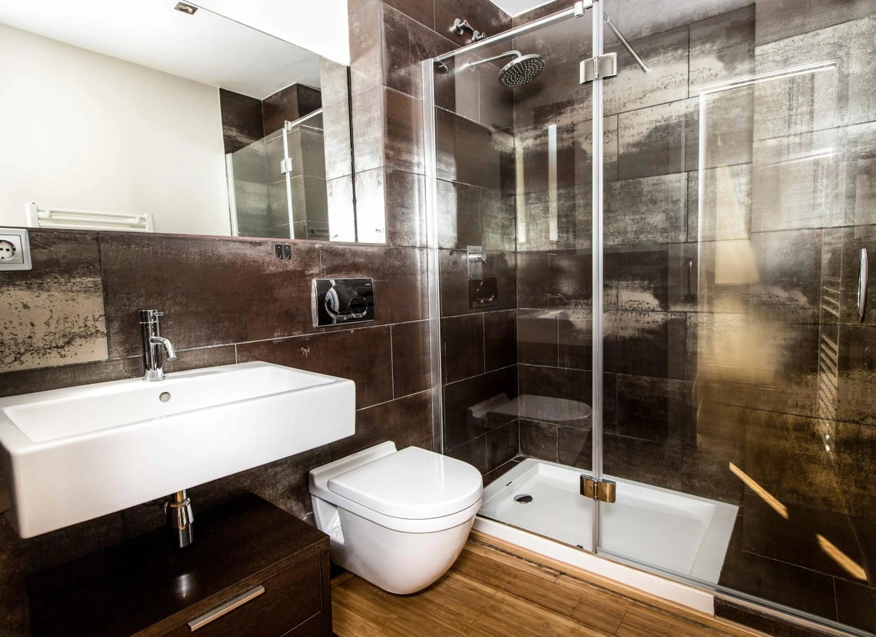 Bathroom in Girona Housing Ginesta 9