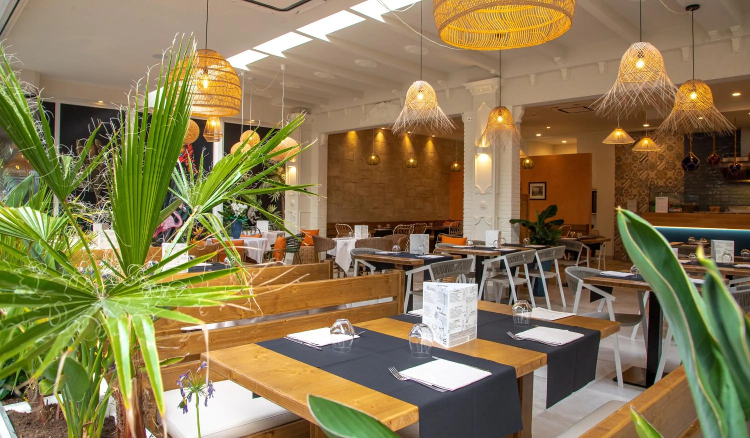 Restaurant/places to eat in Hotel Smeraldo