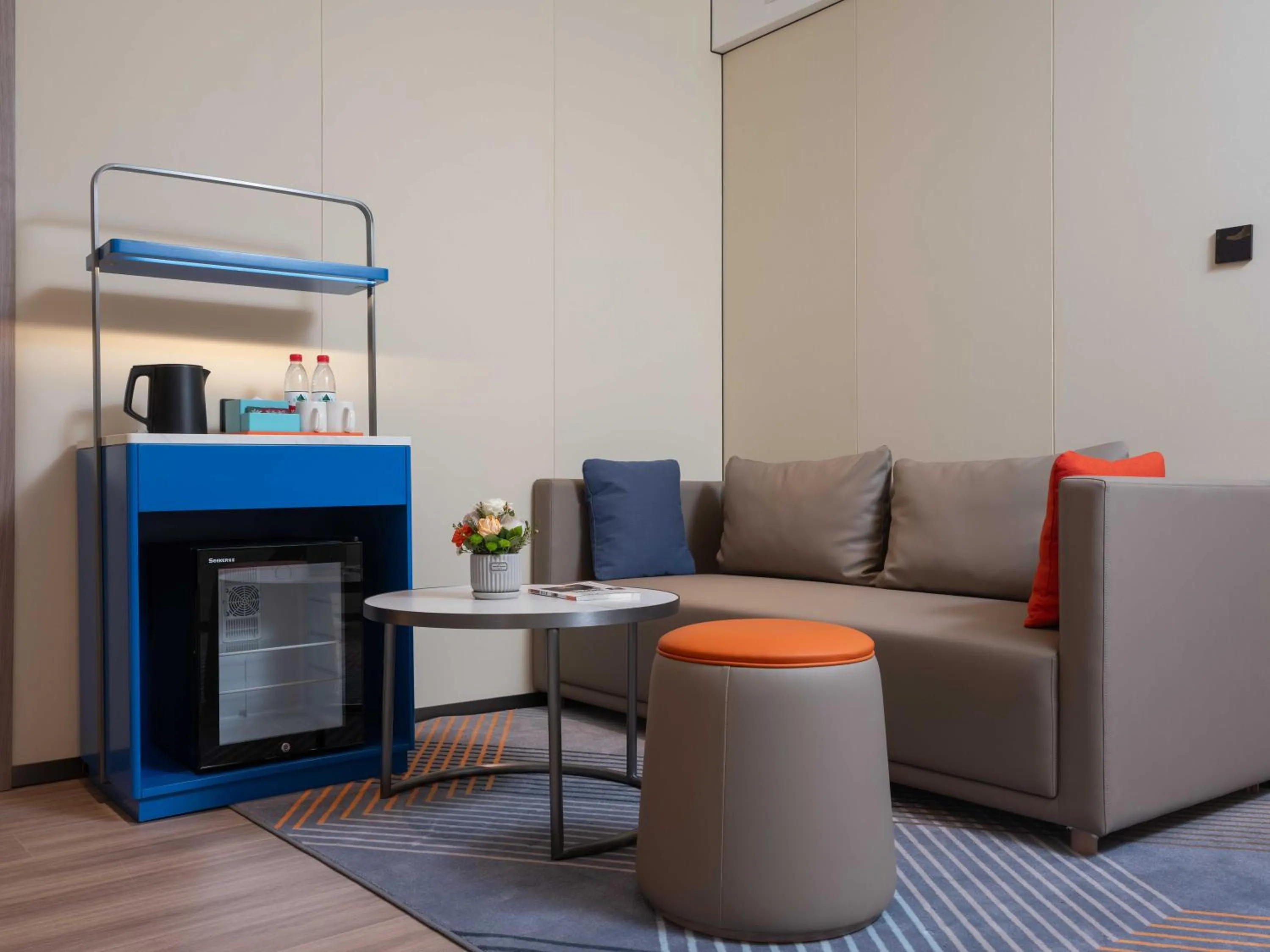 Living room in Holiday Inn Express Turpan, an IHG Hotel