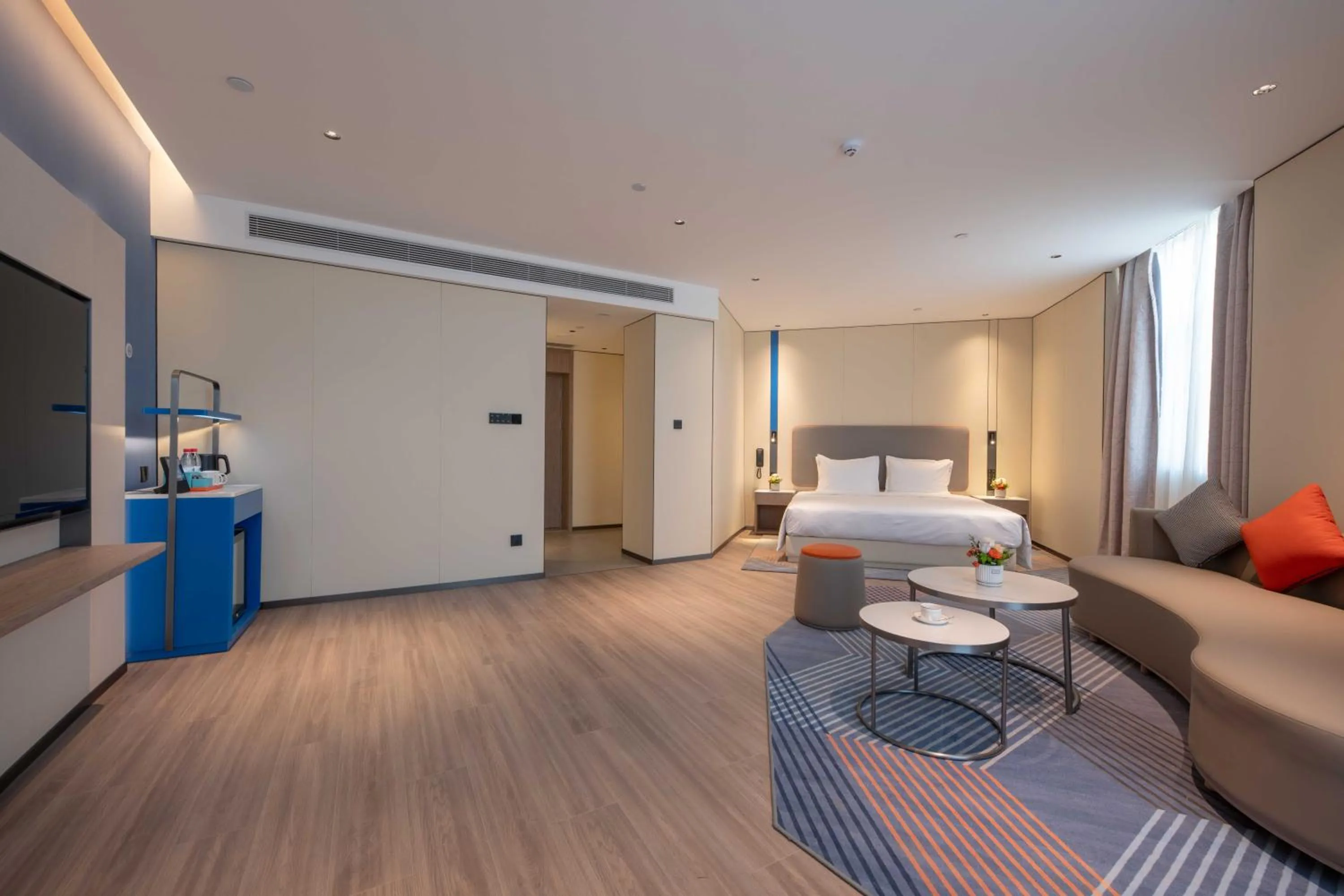 Photo of the whole room, Bed in Holiday Inn Express Turpan, an IHG Hotel