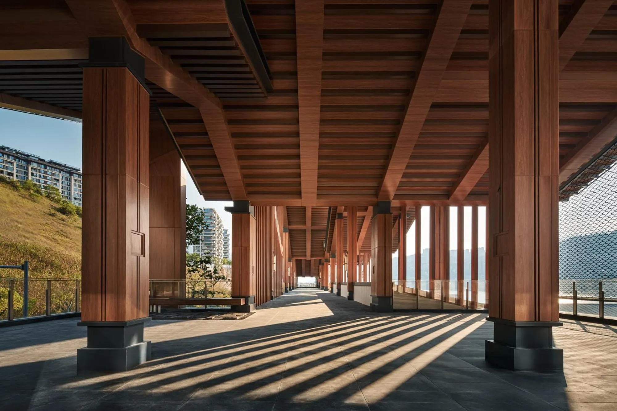 Day in HUALUXE Hotels and Resorts Chongqing Wushan by IHG