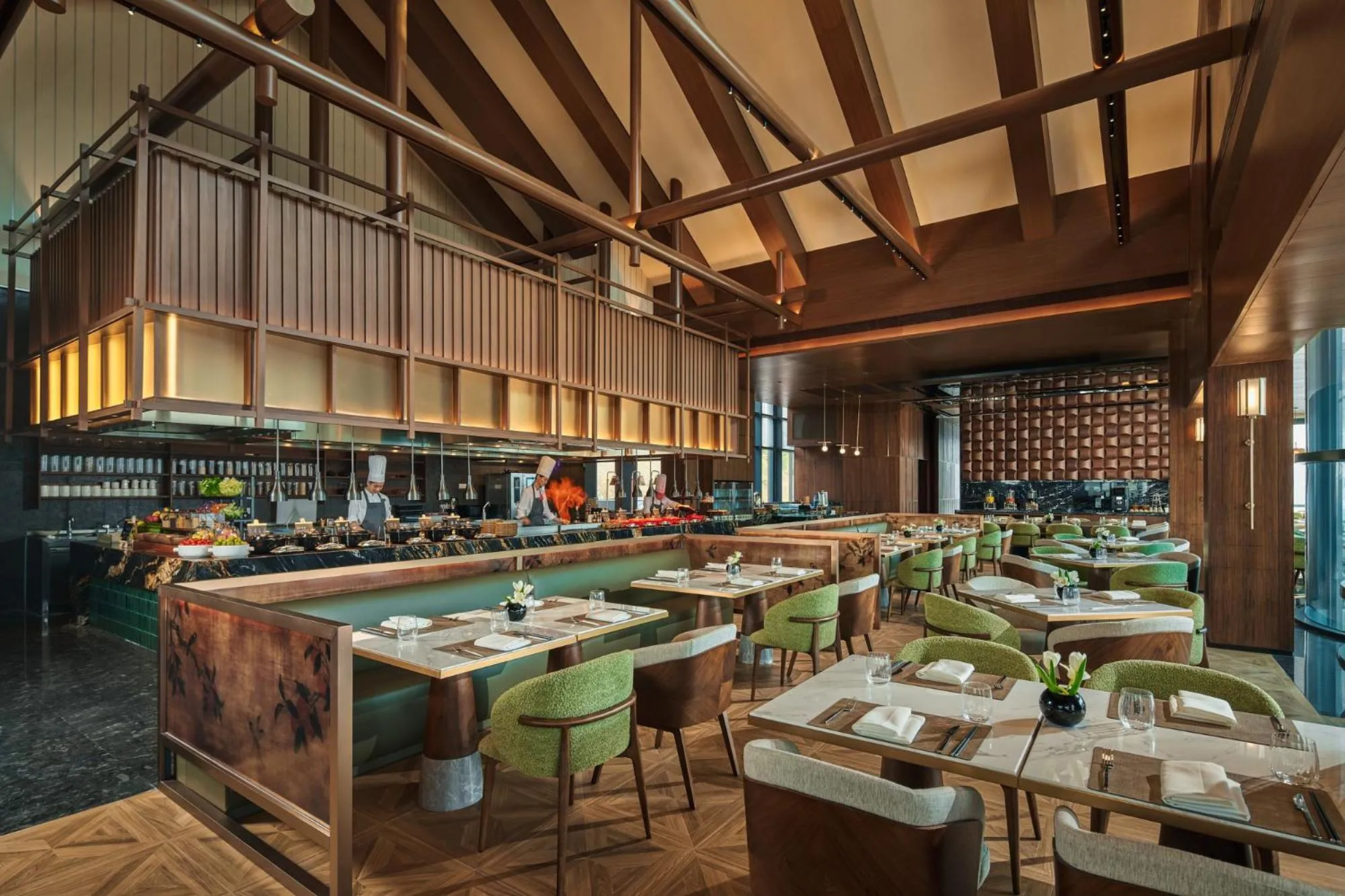 Restaurant/places to eat in HUALUXE Hotels and Resorts Chongqing Wushan by IHG