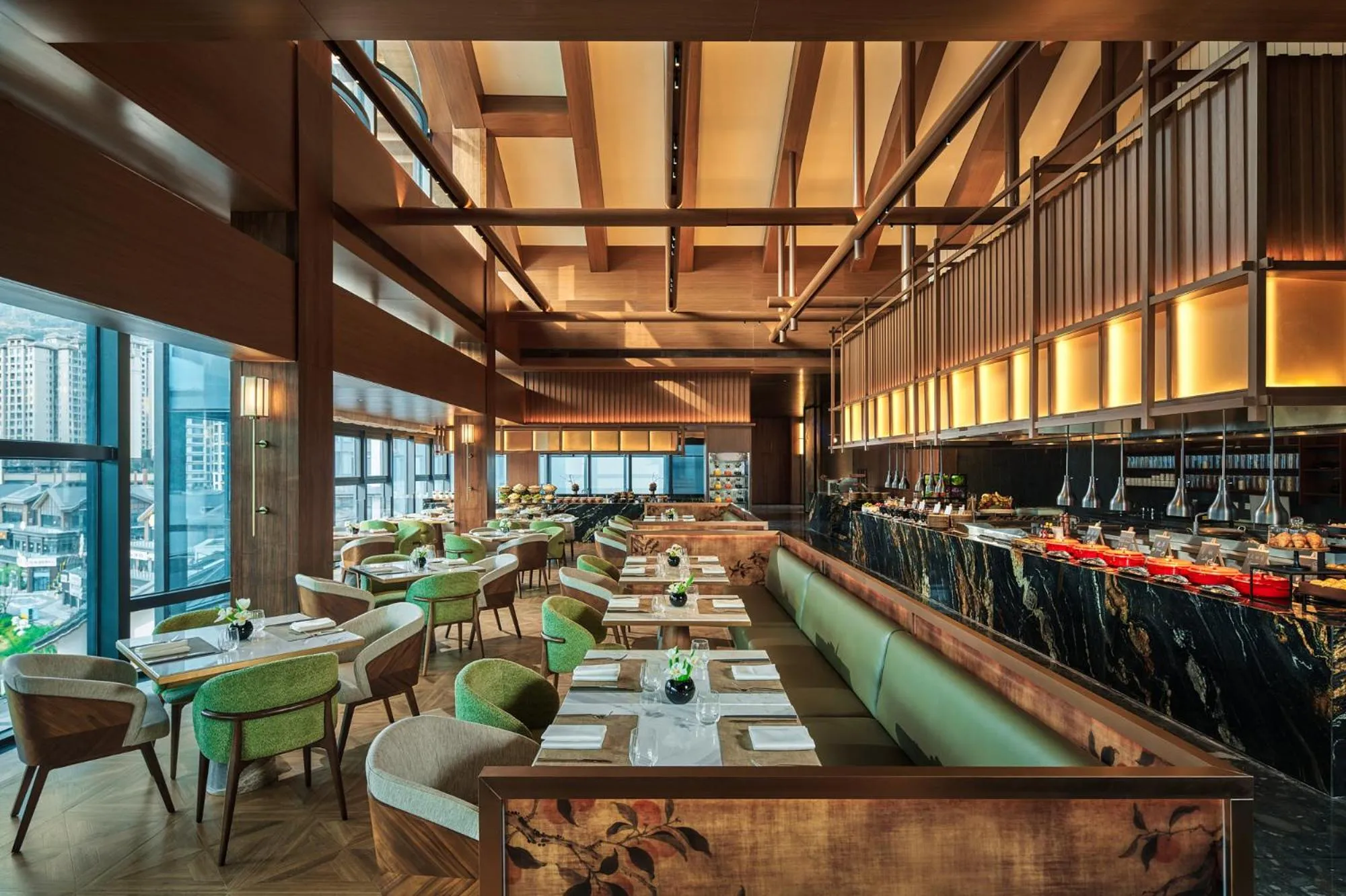 Restaurant/places to eat in HUALUXE Hotels and Resorts Chongqing Wushan by IHG