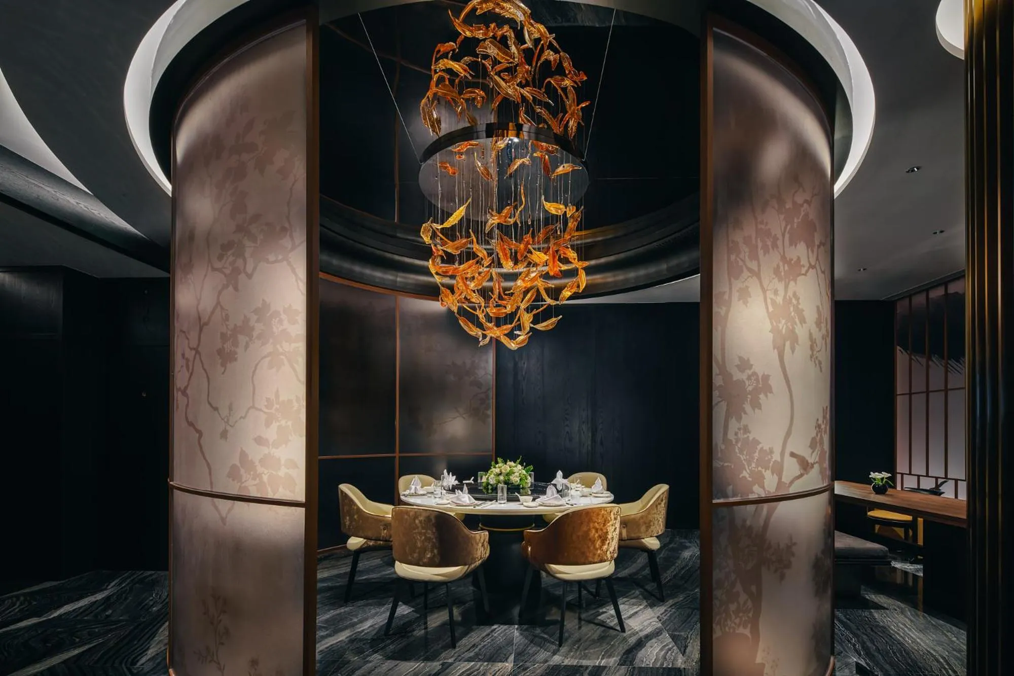 Restaurant/places to eat in HUALUXE Hotels and Resorts Chongqing Wushan by IHG