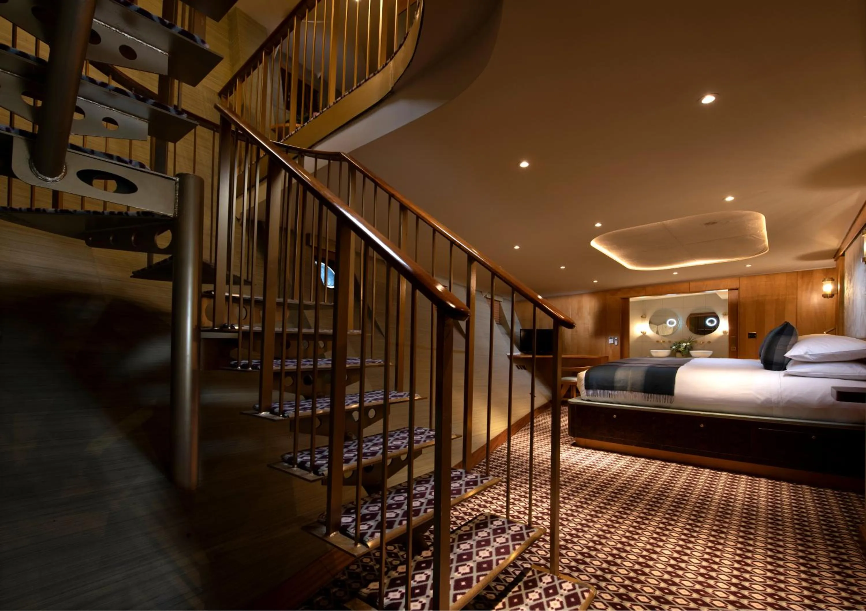 Bedroom, Bed in Fingal Hotel