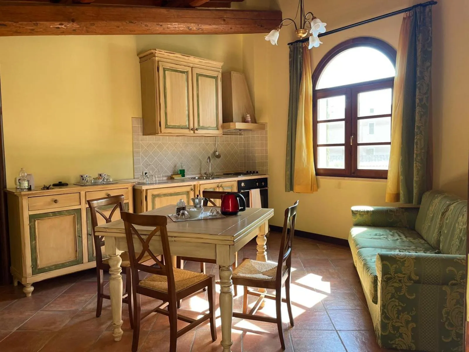 Dining area in Villa Borri