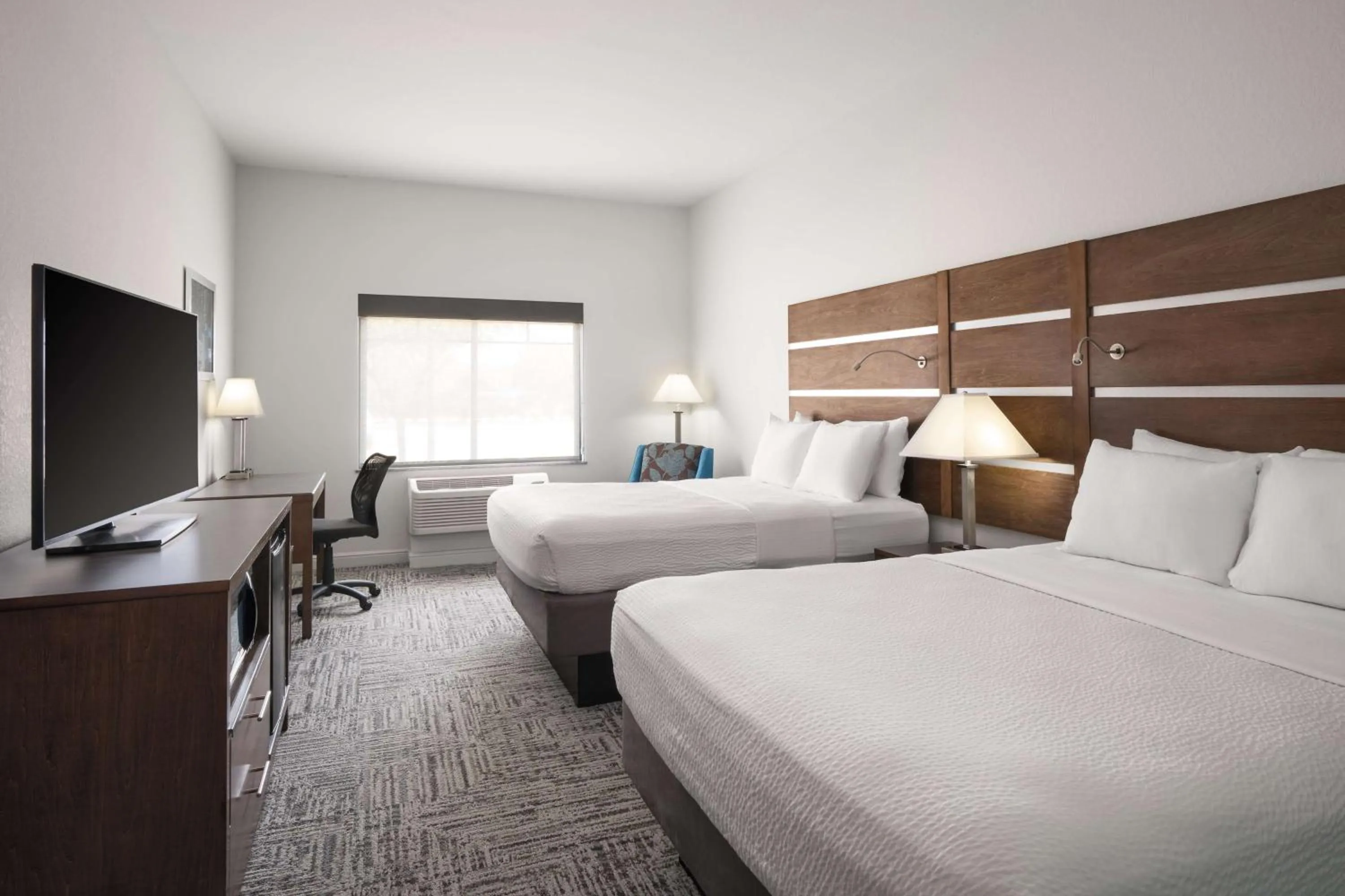 Bedroom, Bed in Best Western Plus College Station Inn & Suites