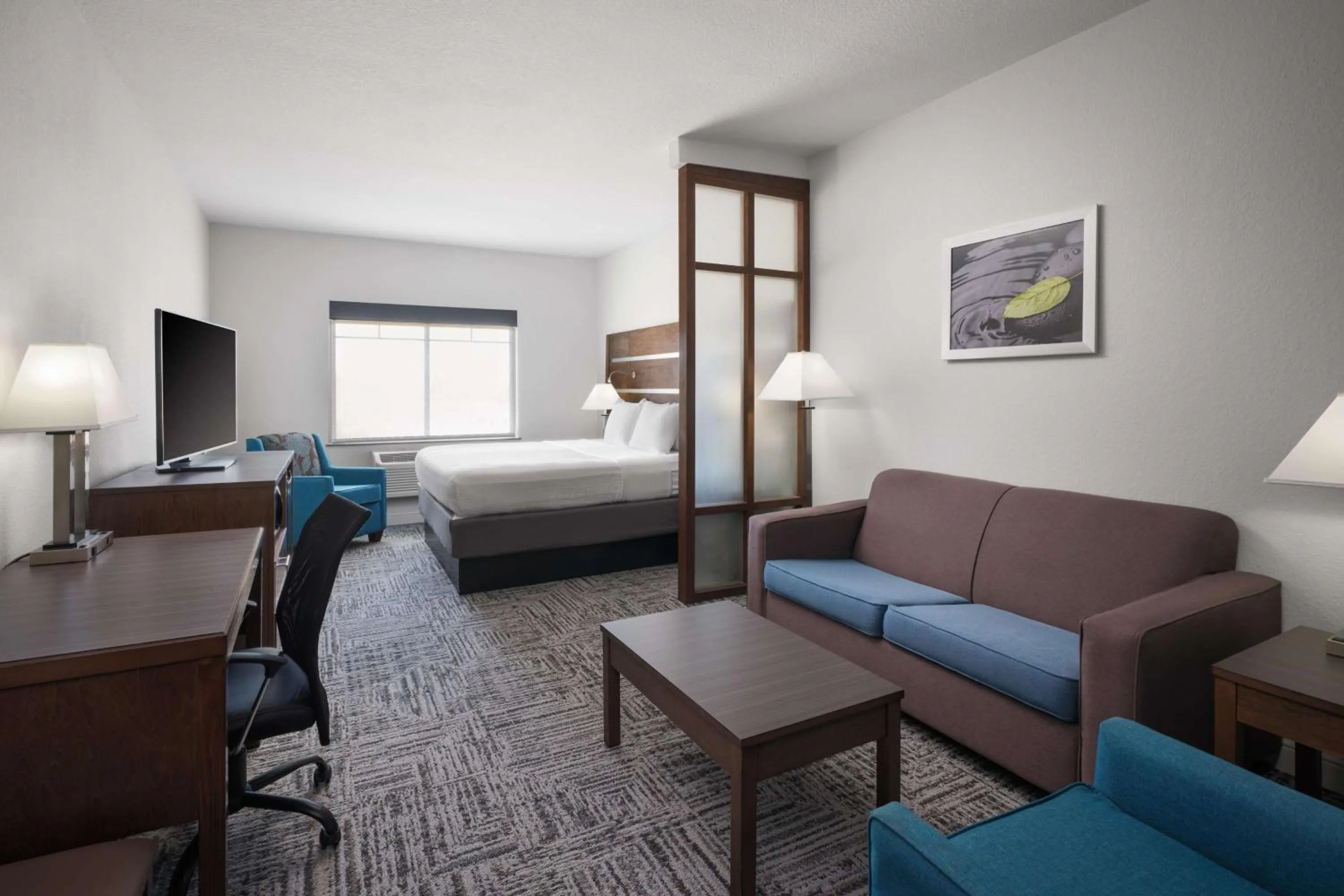 Photo of the whole room, Bed in Best Western Plus College Station Inn & Suites