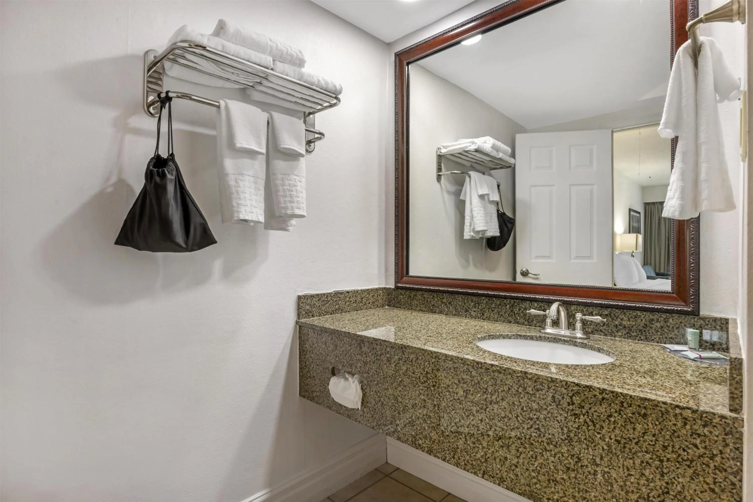 Bathroom in Best Western Pier Point Inn