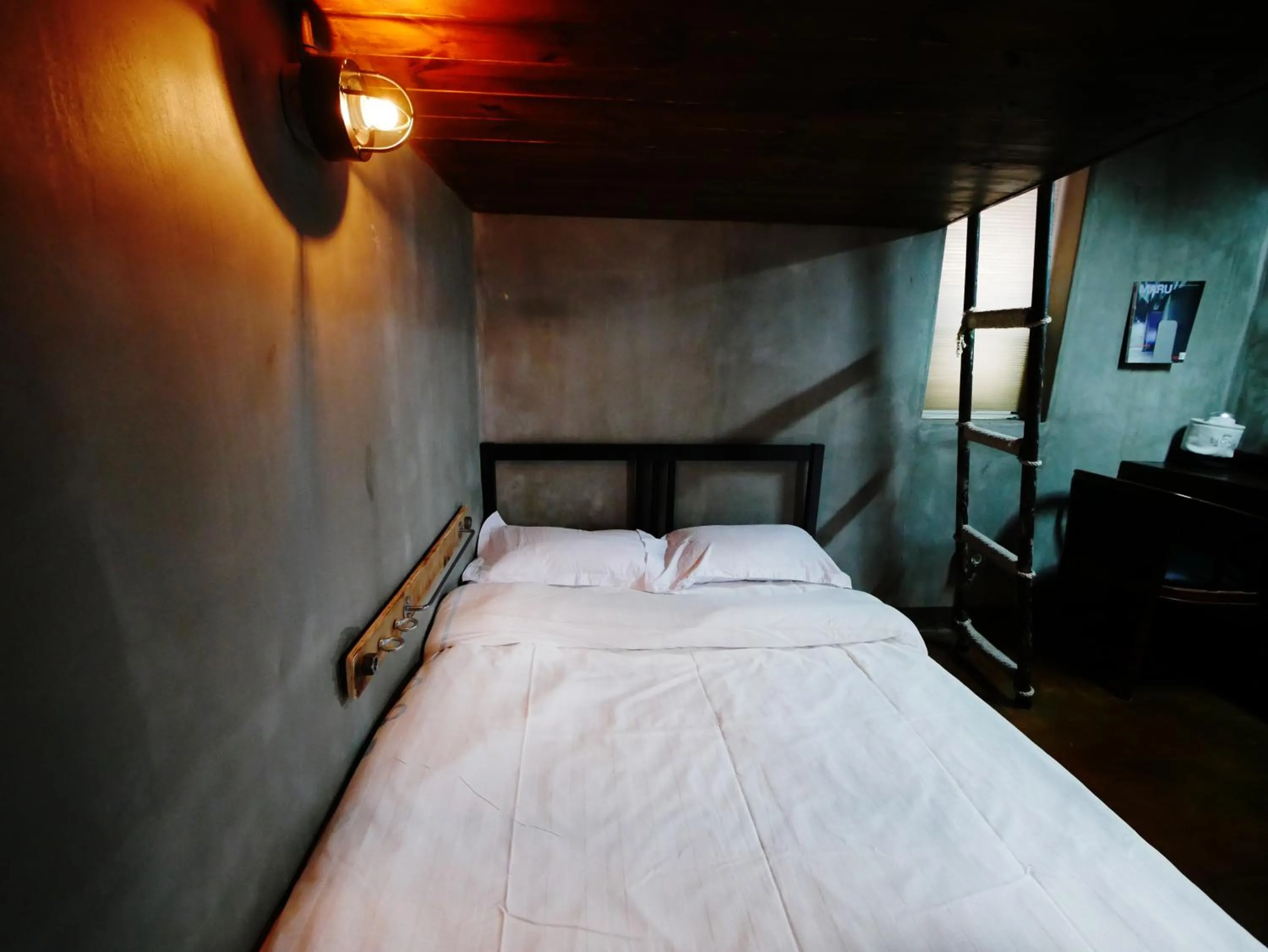 Bedroom, Bed in TwoTwo House