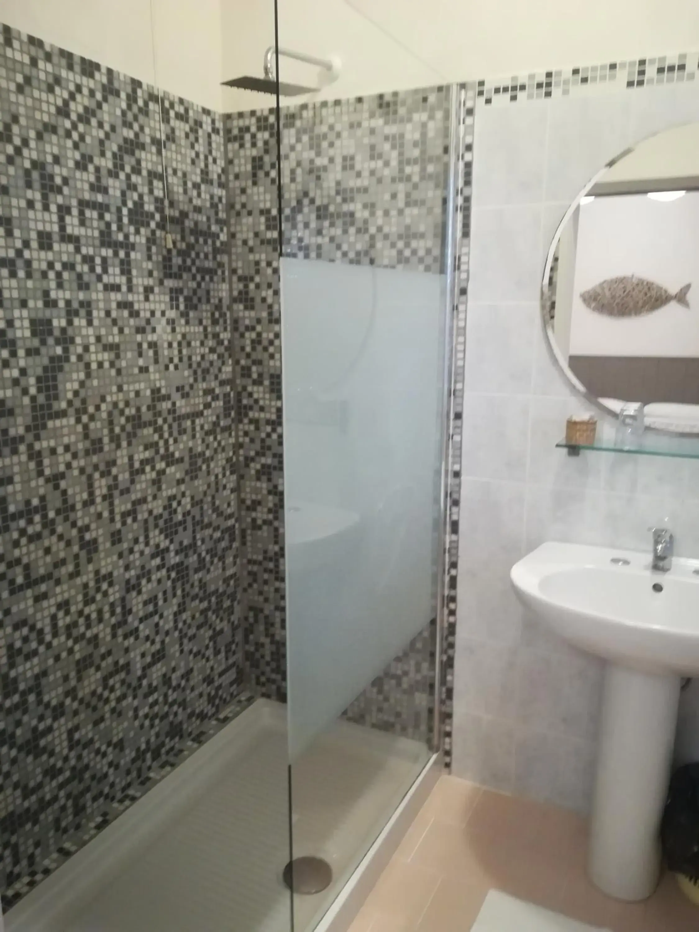 Standard Double Room in Euro Hotel Standard Double Room in Euro Hotel