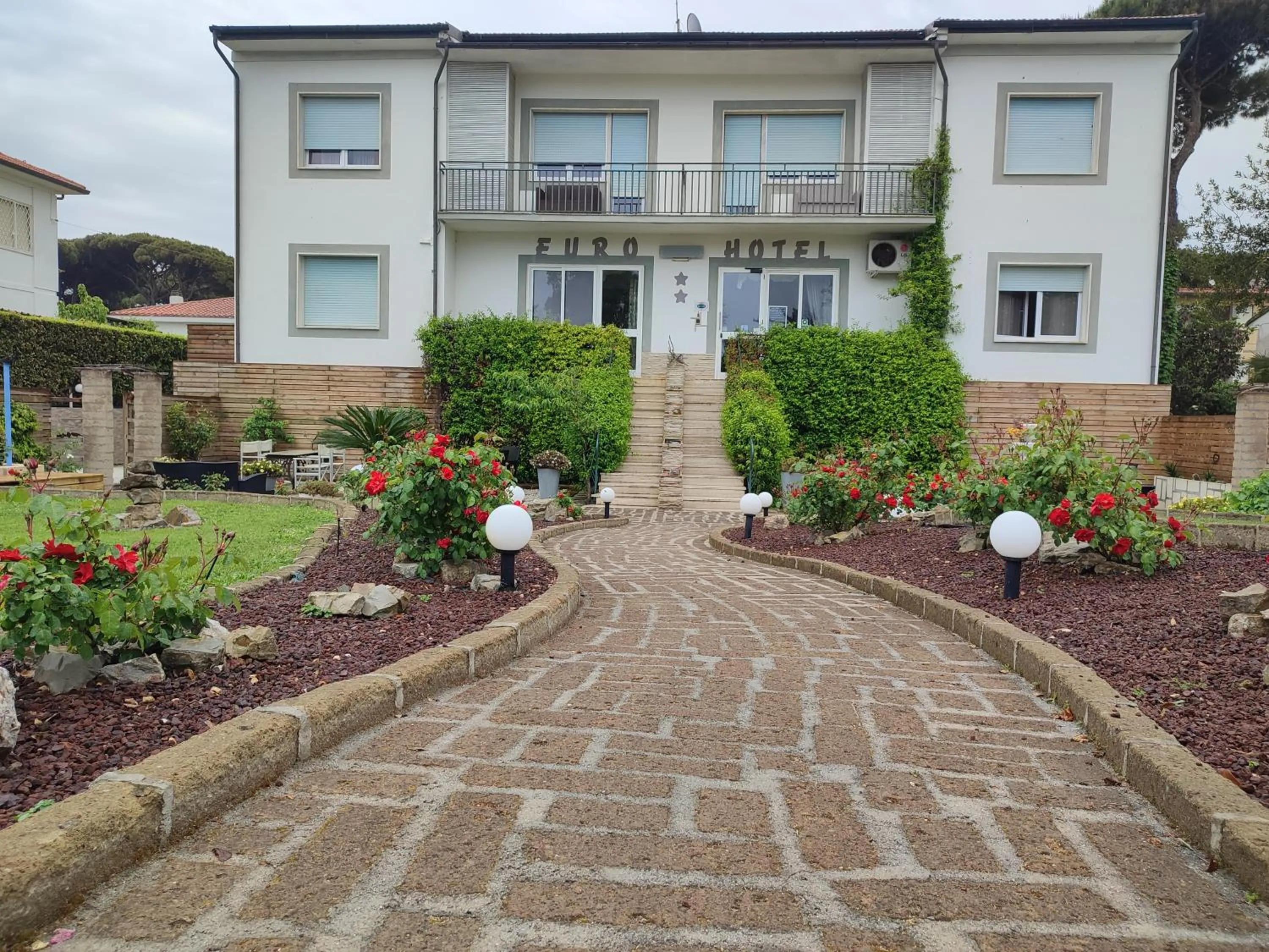 Euro Hotel