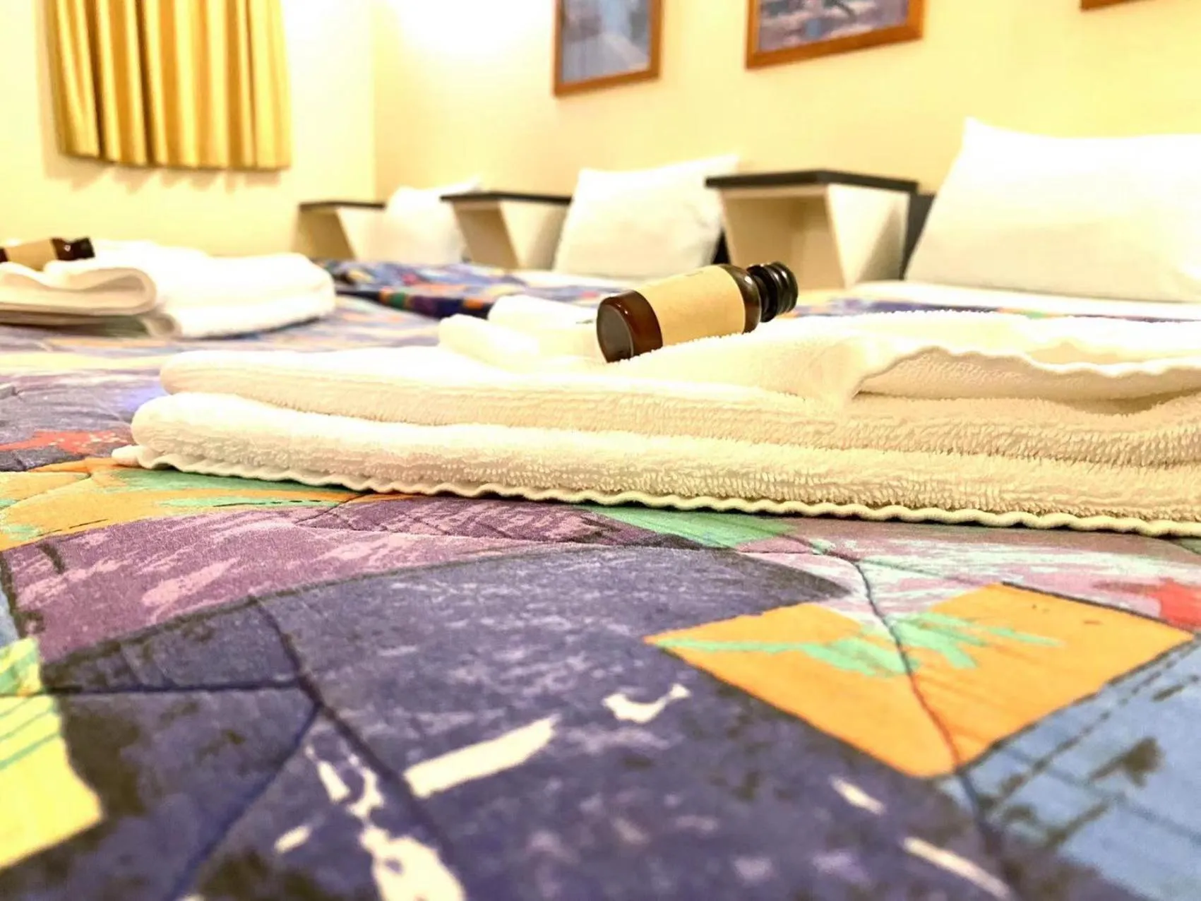 Bedroom, Bed in Gateway Motor Inn