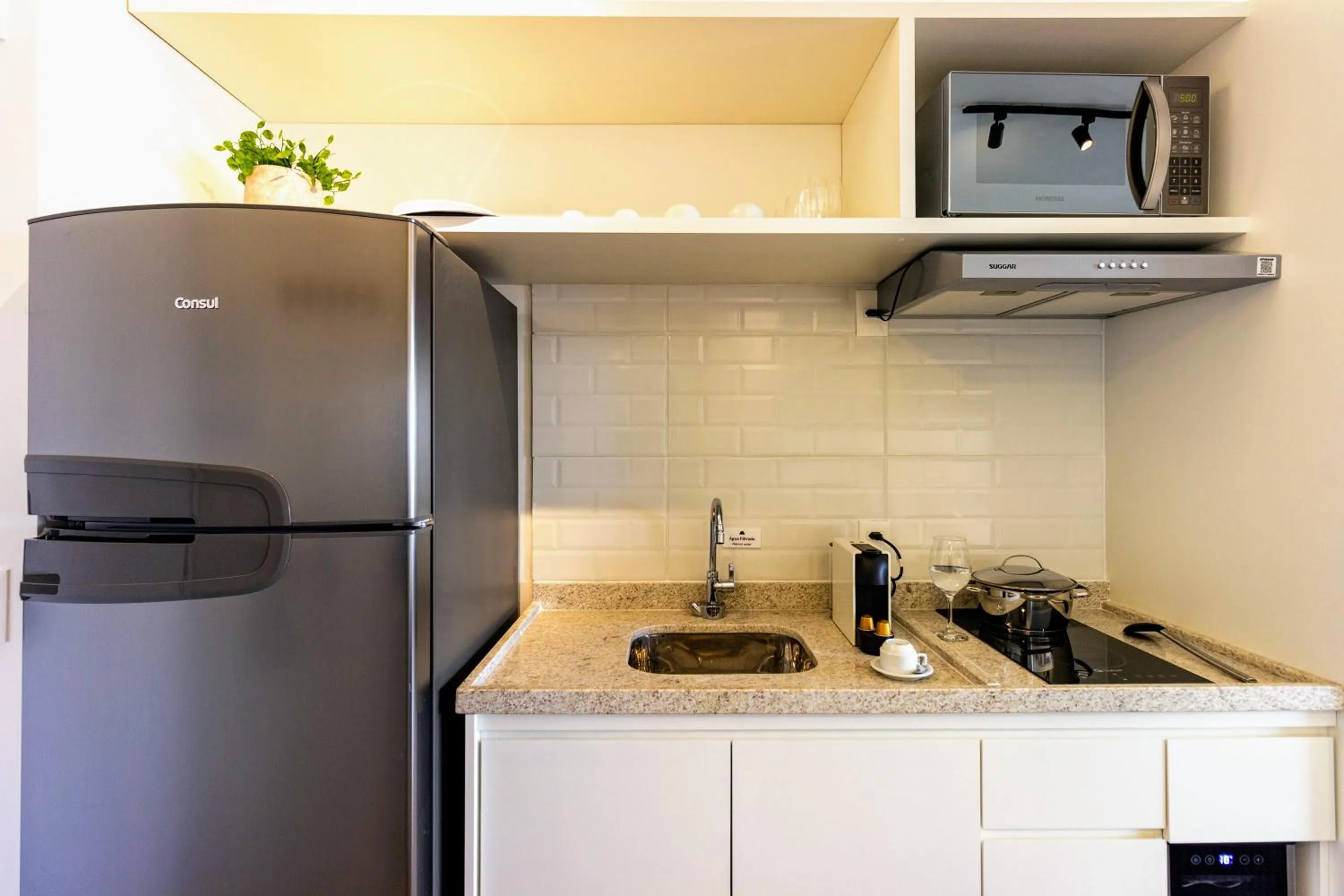 Day in Charlie Lumiere Klabin