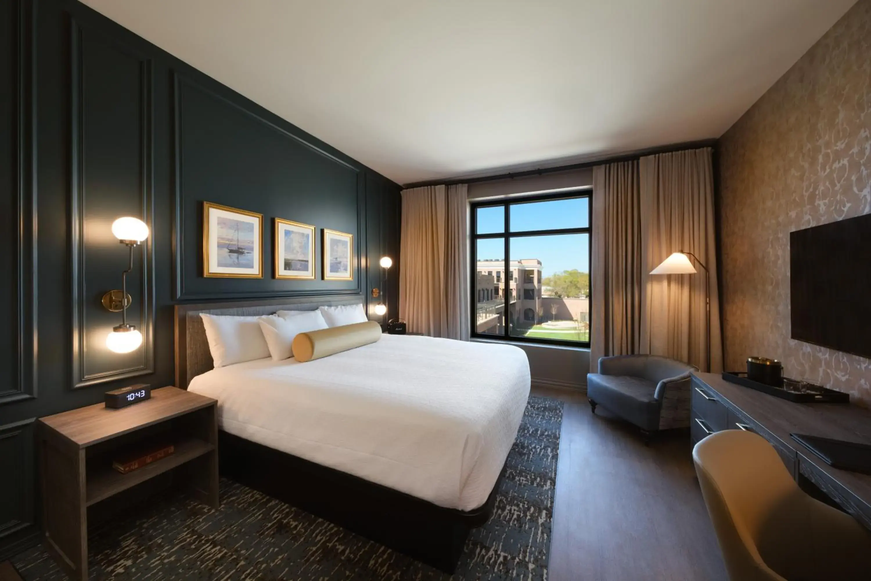 Superior King Room in OS Hotel Superior King Room in OS Hotel