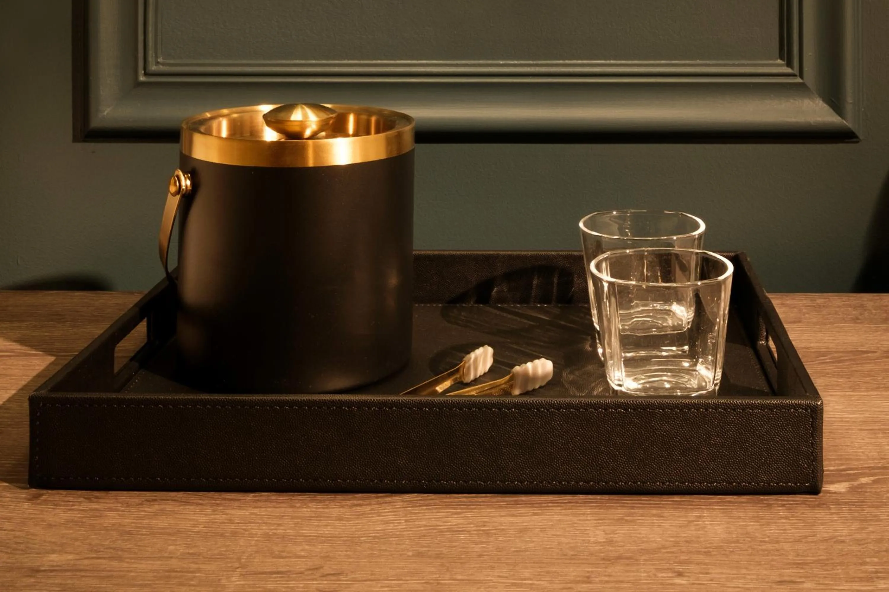 Food and drinks in OS Hotel