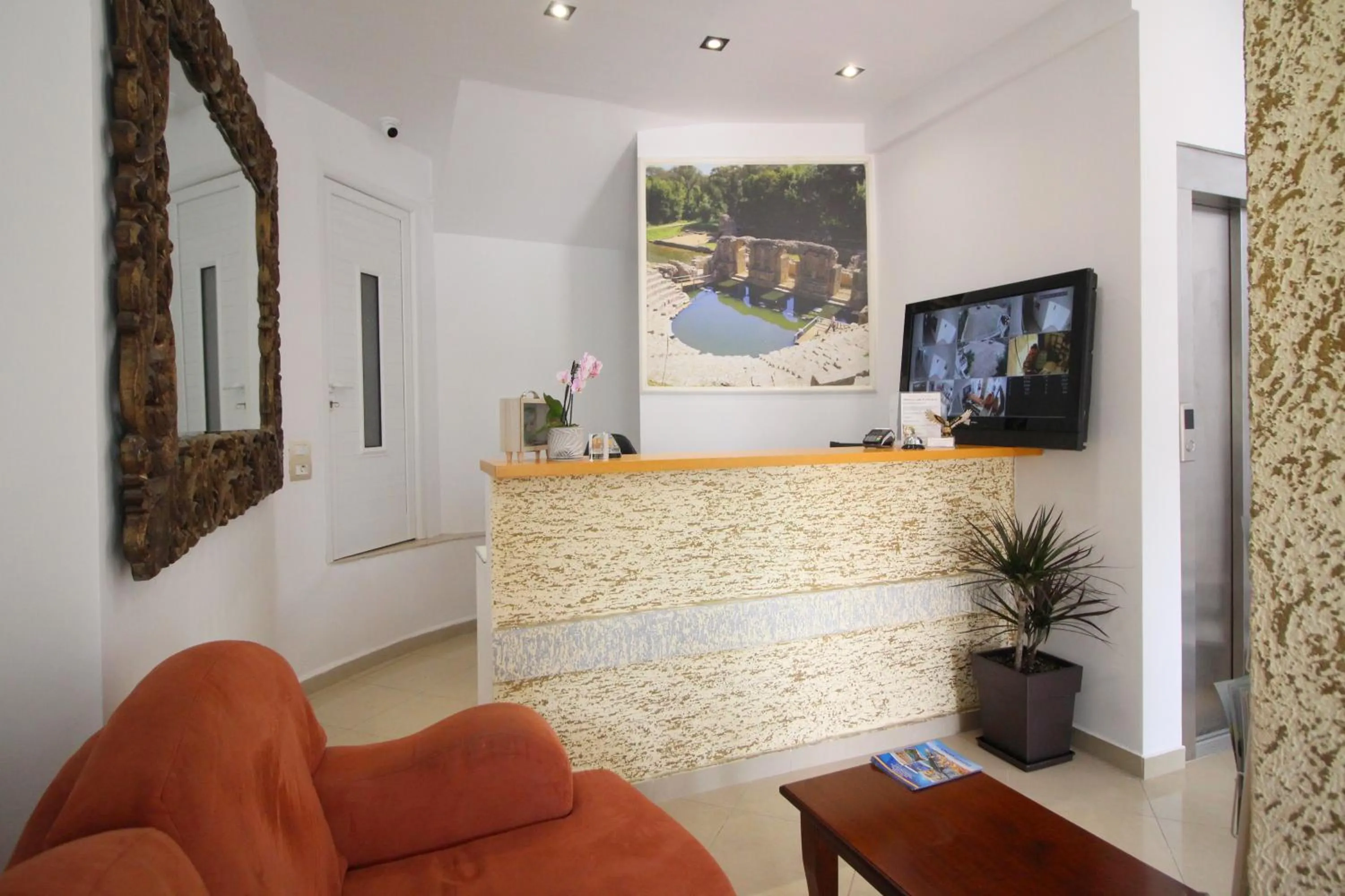 Staff in Oskar Hotel