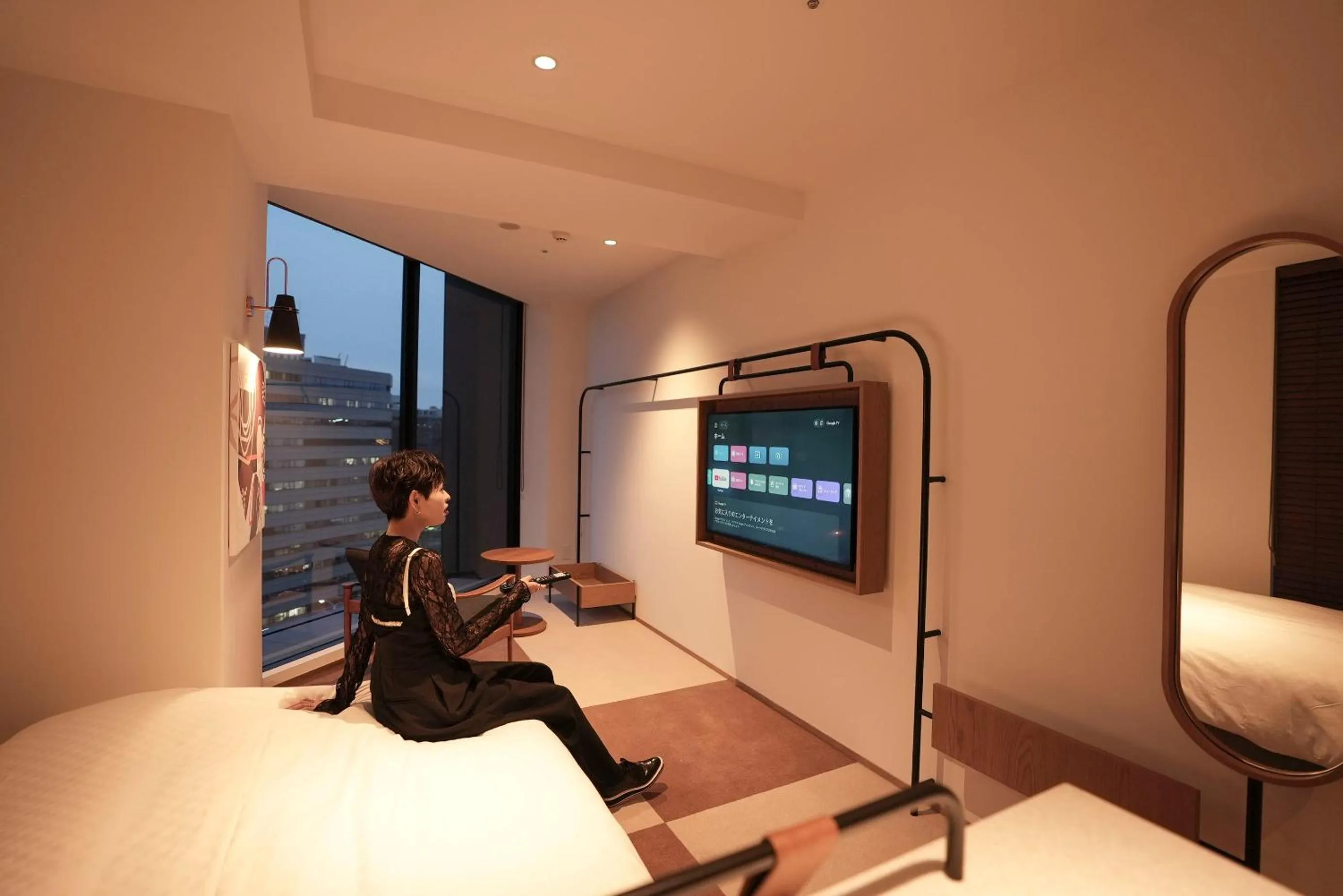 TV and multimedia, Bed in CINQS Hotel