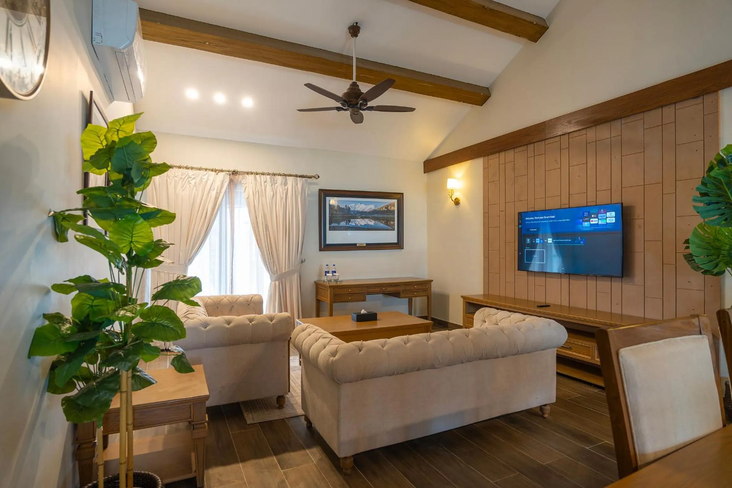 Living room in K2 Hotel by Green Pak Skardu