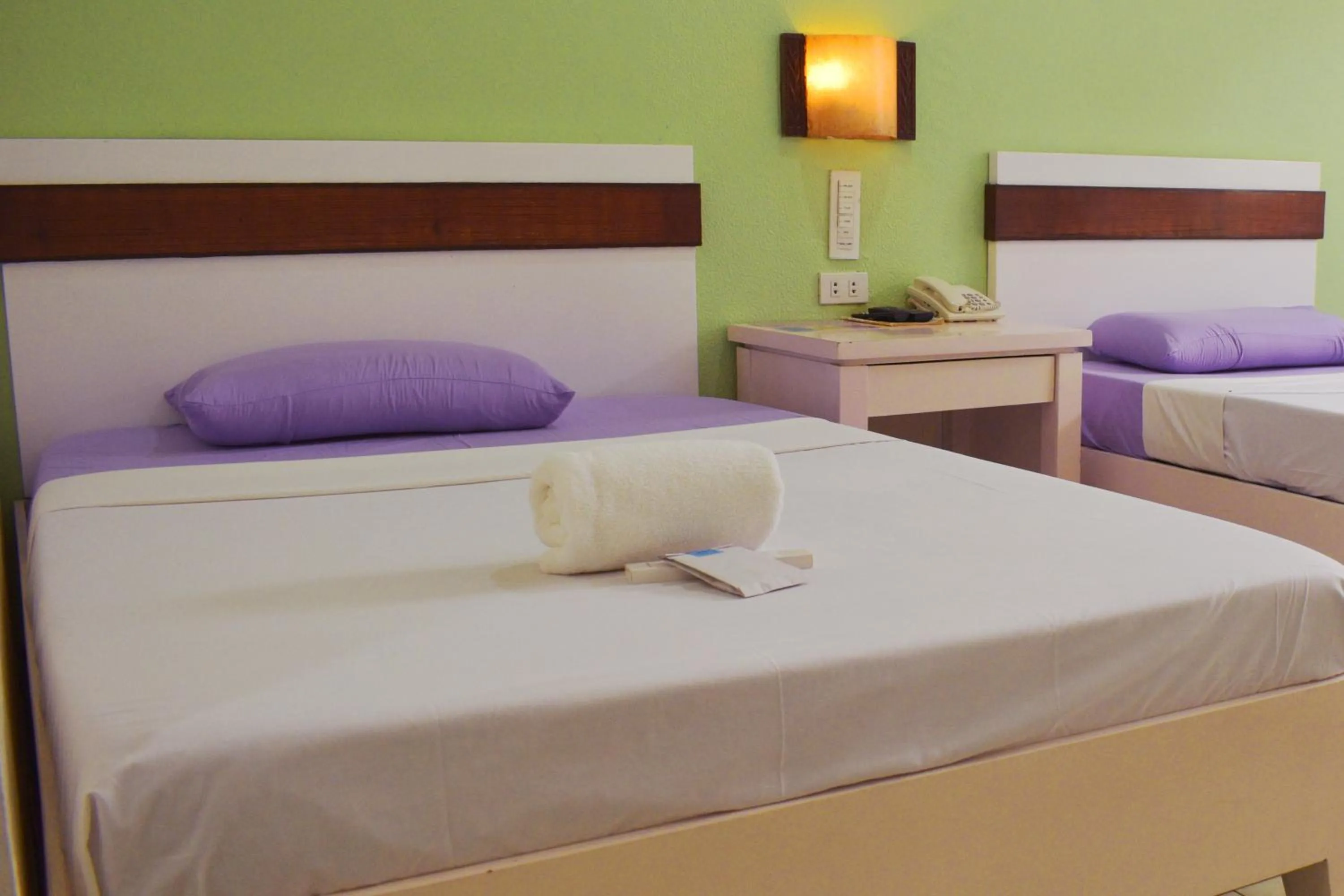 Bed in The Inns Bacolod