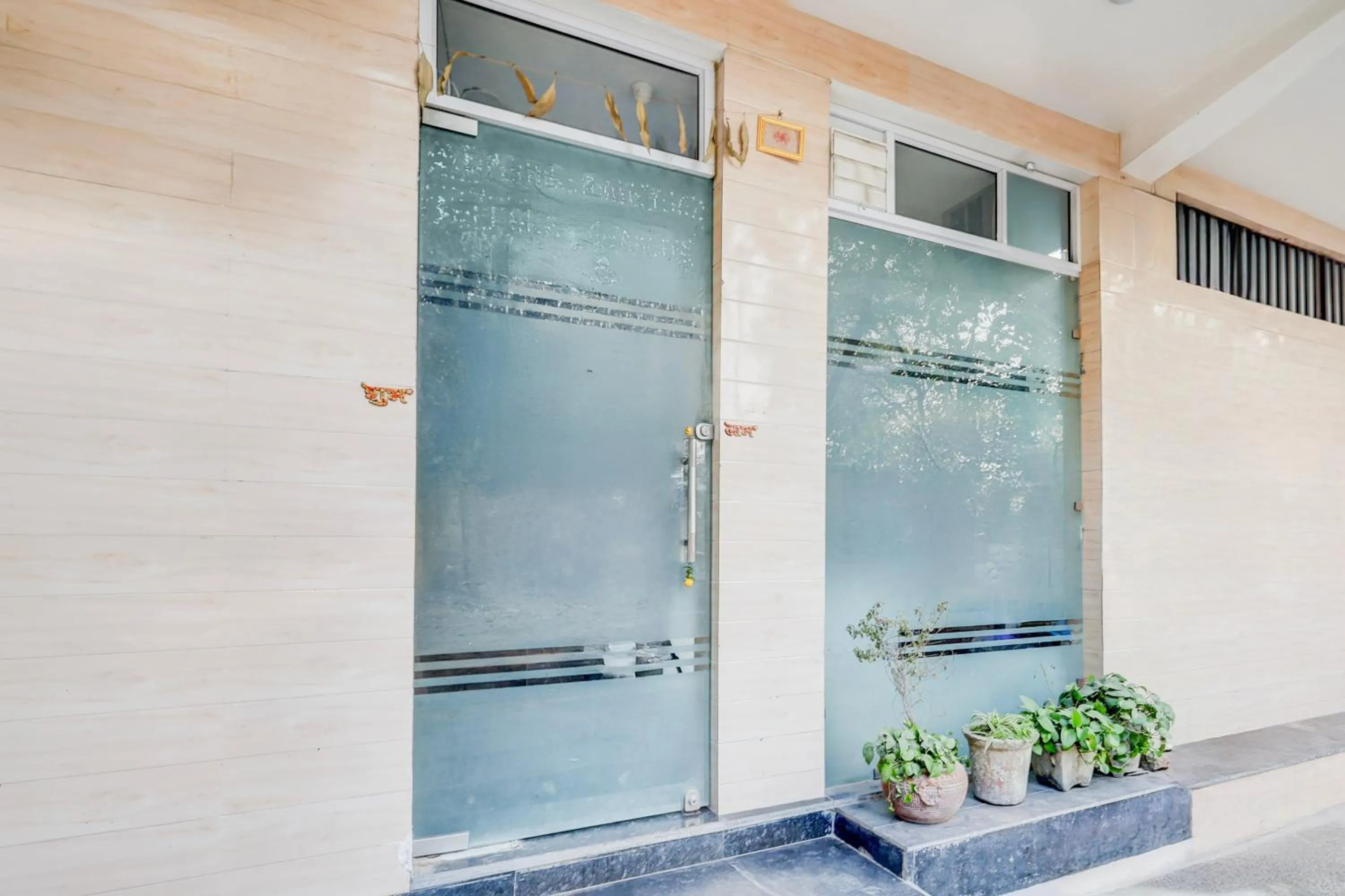 Facade/entrance in Super Hotel O Sector 25 Near Iskcon Temple Formerly Hotel Amazing House