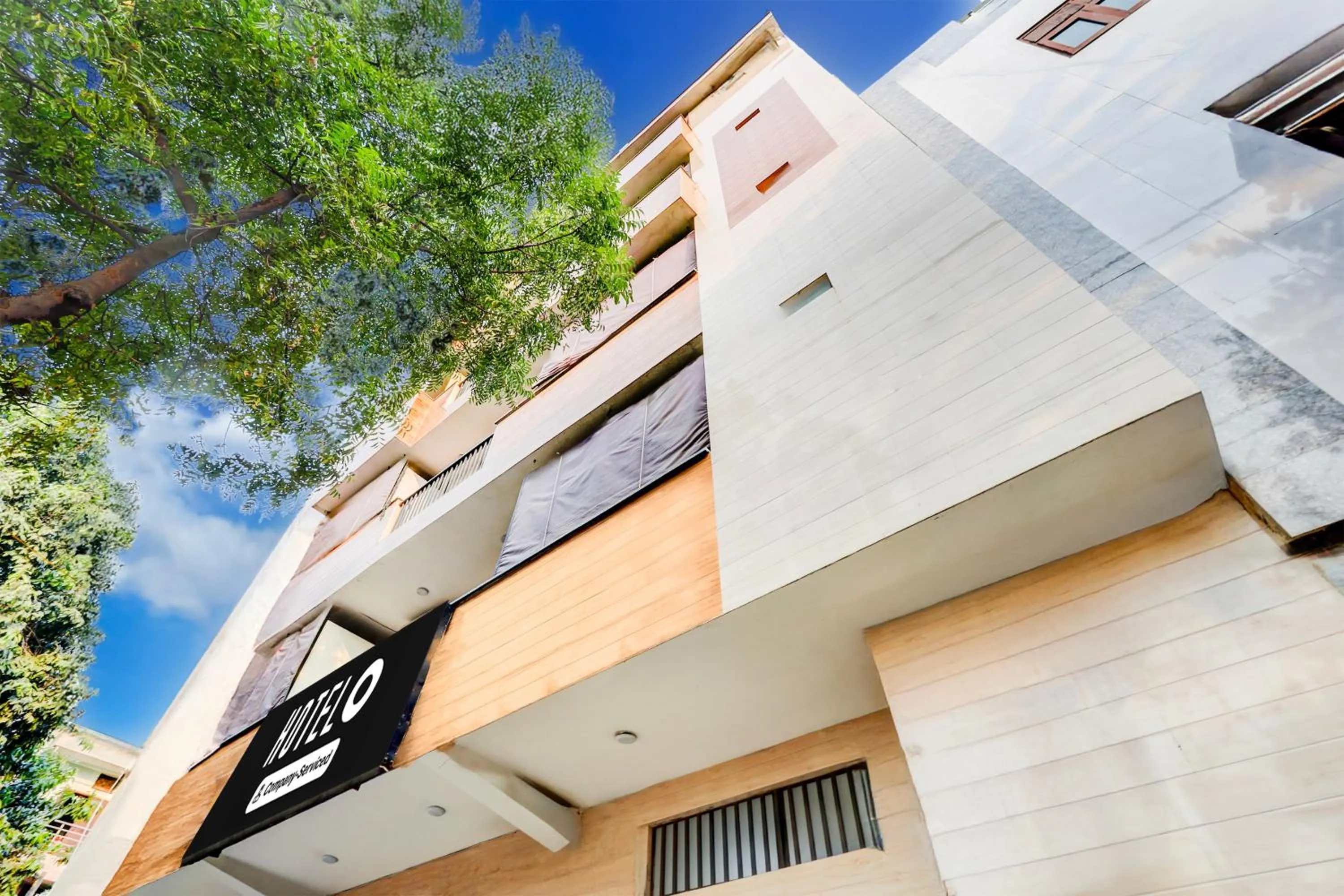 Facade/entrance in Super Hotel O Sector 25 Near Iskcon Temple Formerly Hotel Amazing House