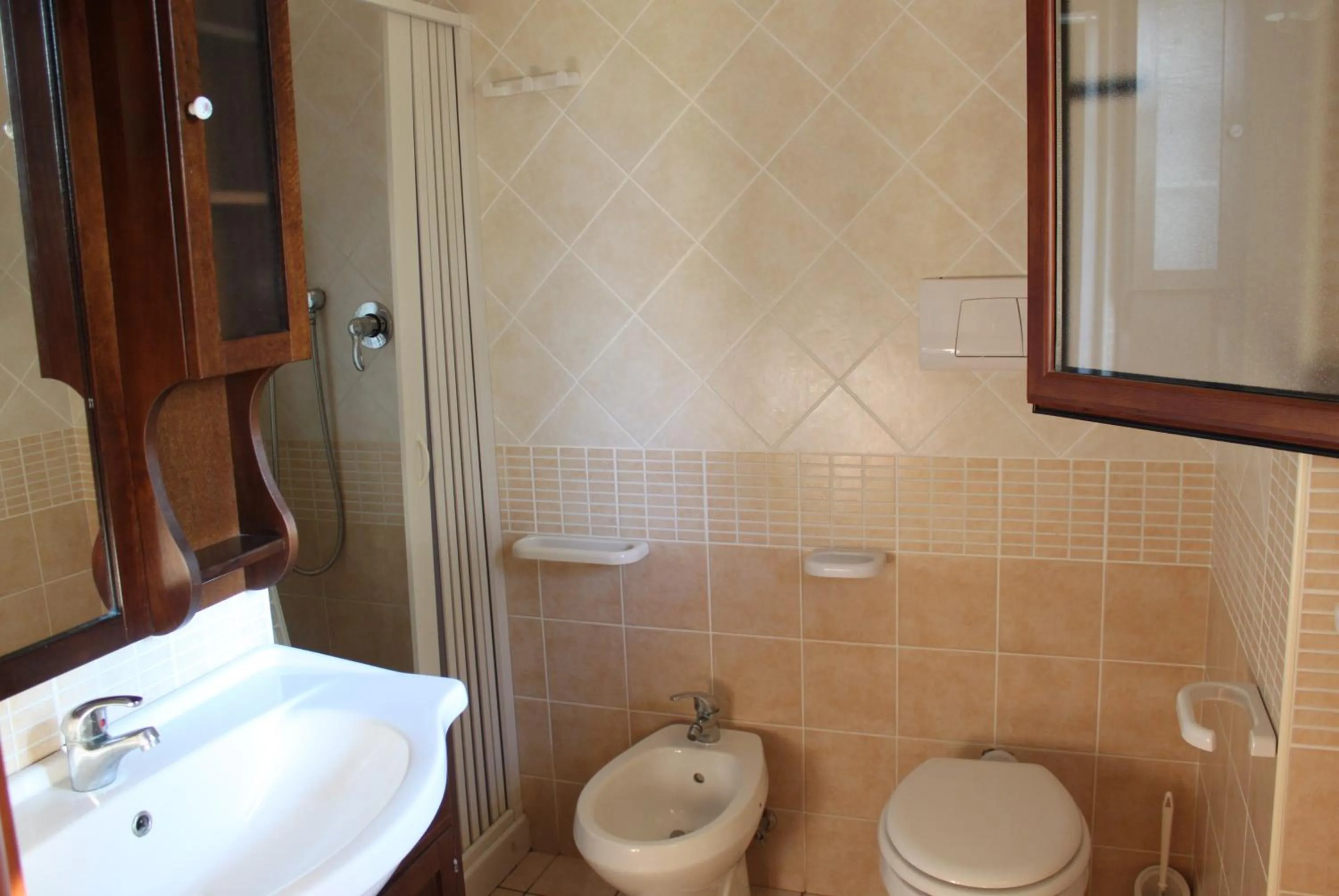 Bathroom in Green Park Residence