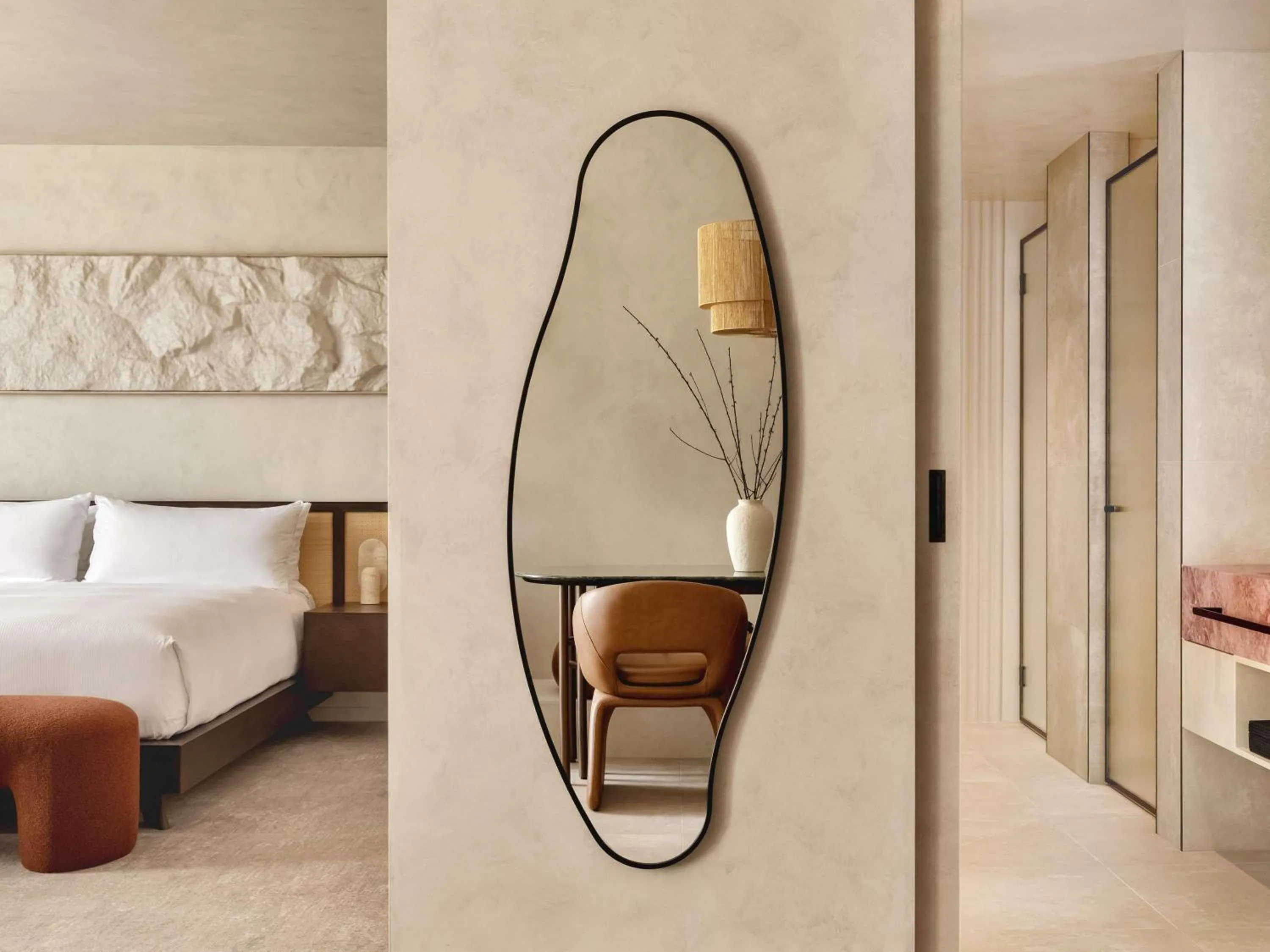 Bedroom, Bed in Mondrian Gold Coast