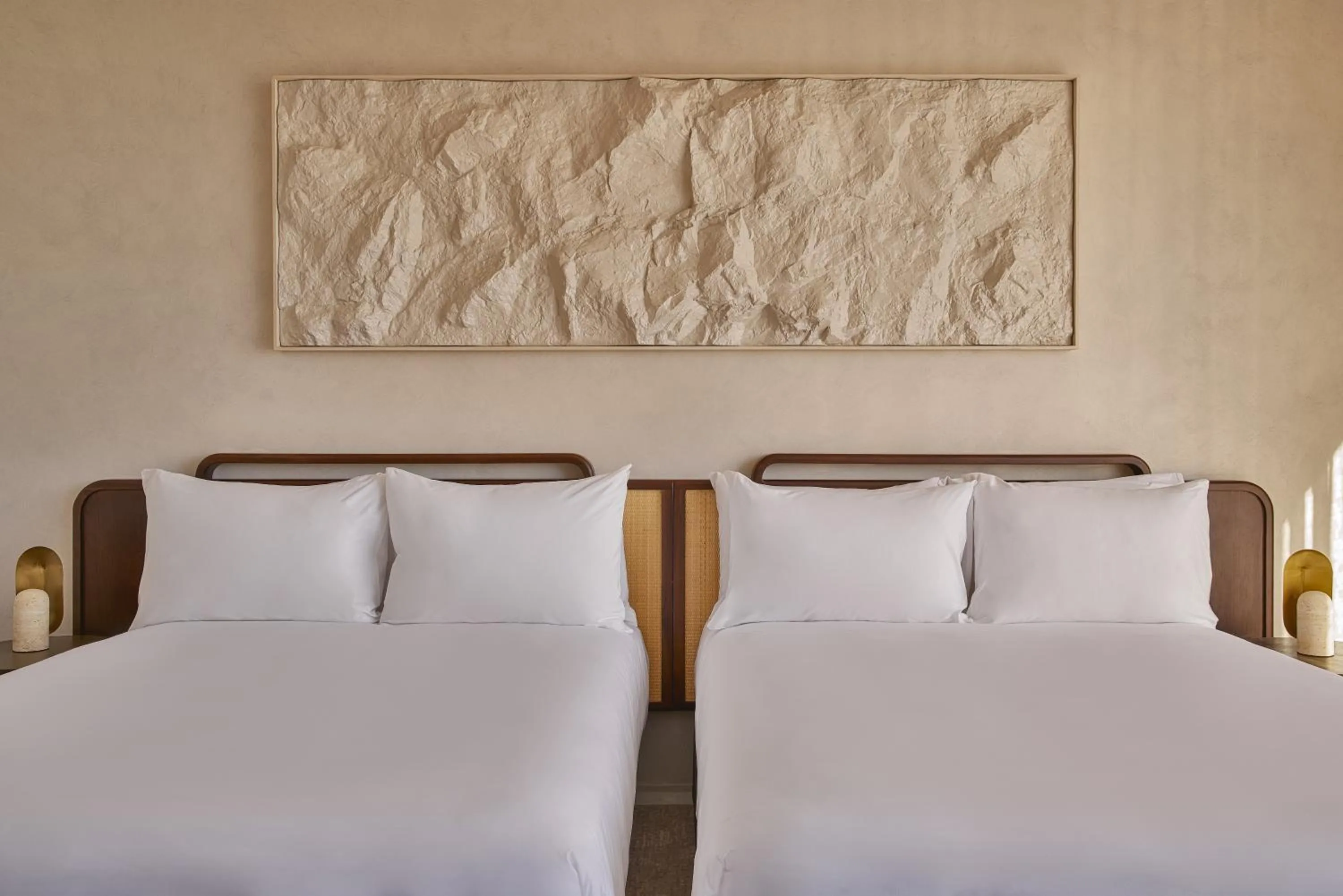 Bedroom, Bed in Mondrian Gold Coast