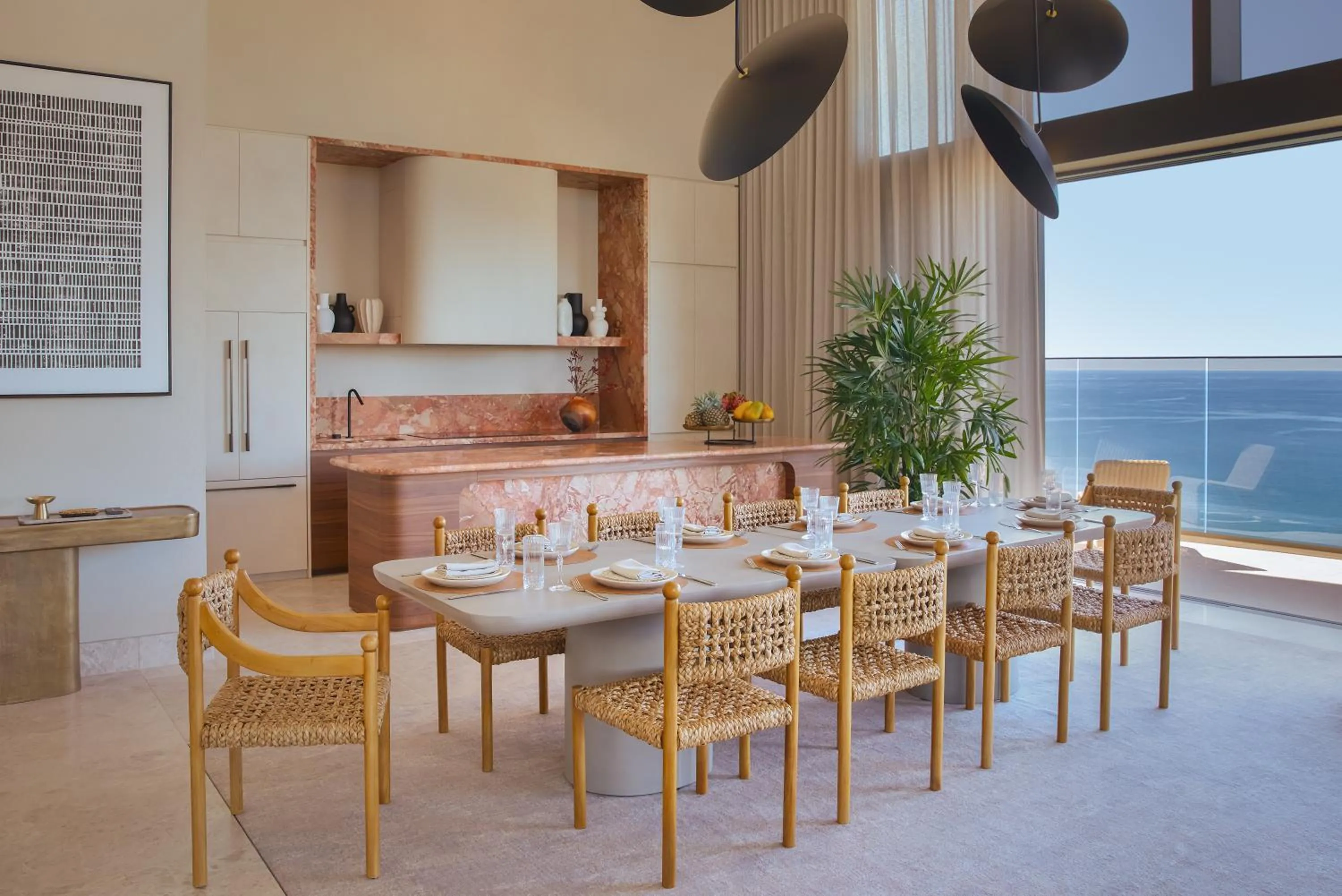 Dining area in Mondrian Gold Coast