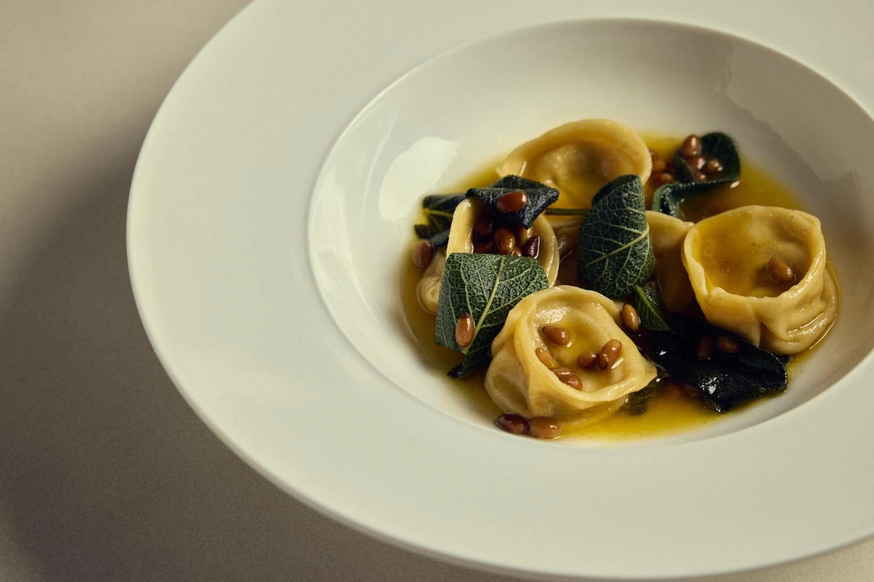 Restaurant/places to eat in Mondrian Gold Coast