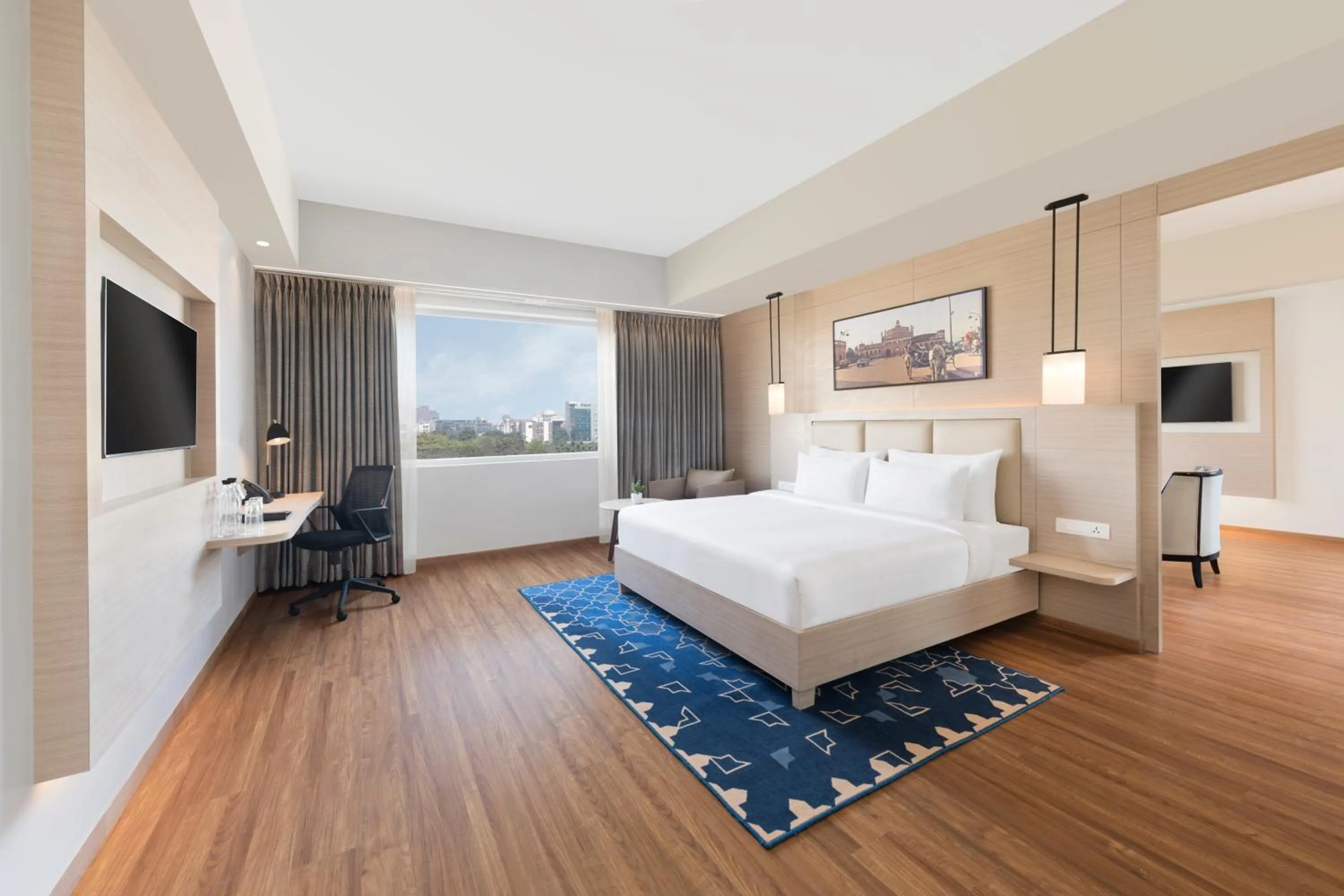 Bed in Mercure Lucknow Gomti Nagar