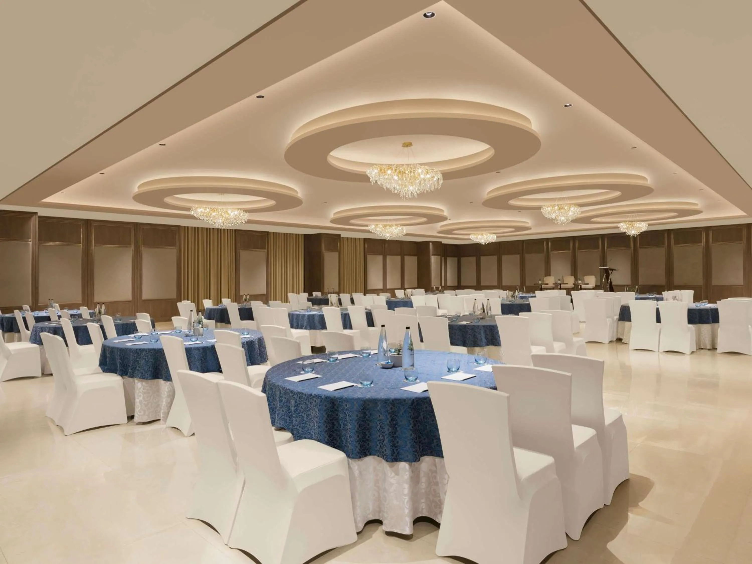 Meeting/conference room in Mercure Lucknow Gomti Nagar