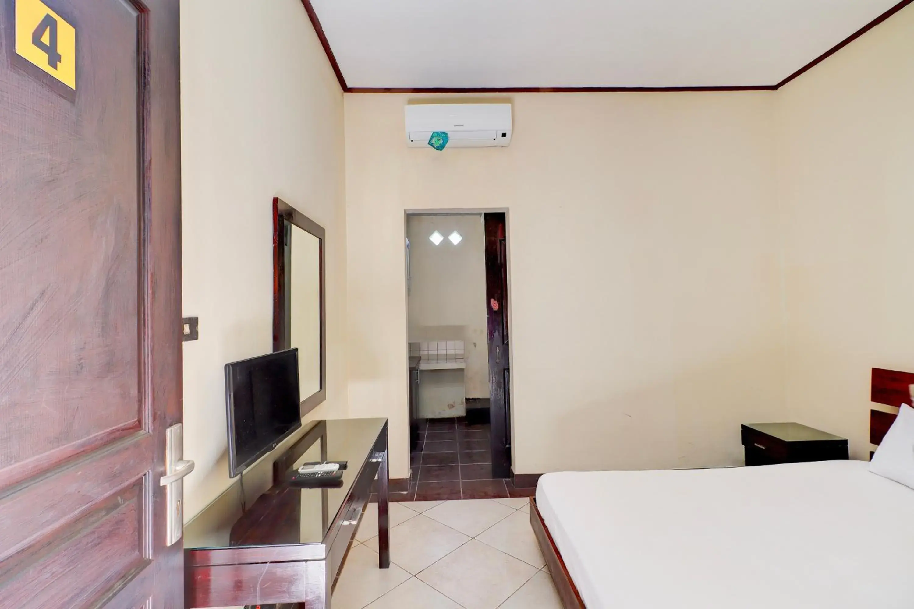 Deluxe King Room in Collection O Near Bali Royal Hospital Renon Formerly JC Boutique Hotel Deluxe King Room in Collection O Near Bali Royal Hospital Renon Formerly JC Boutique Hotel