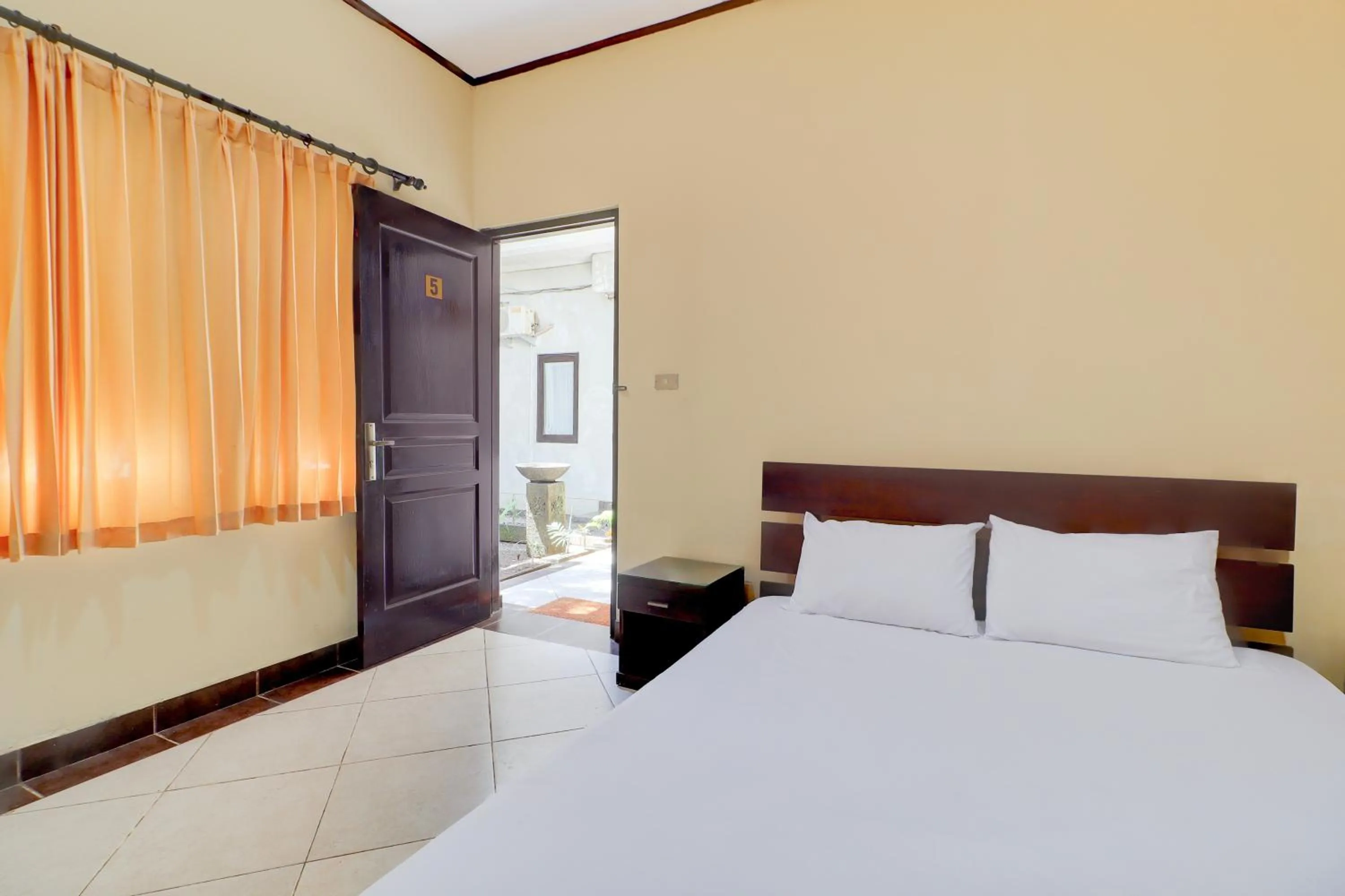 Bedroom, Bed in Collection O Near Bali Royal Hospital Renon Formerly JC Boutique Hotel