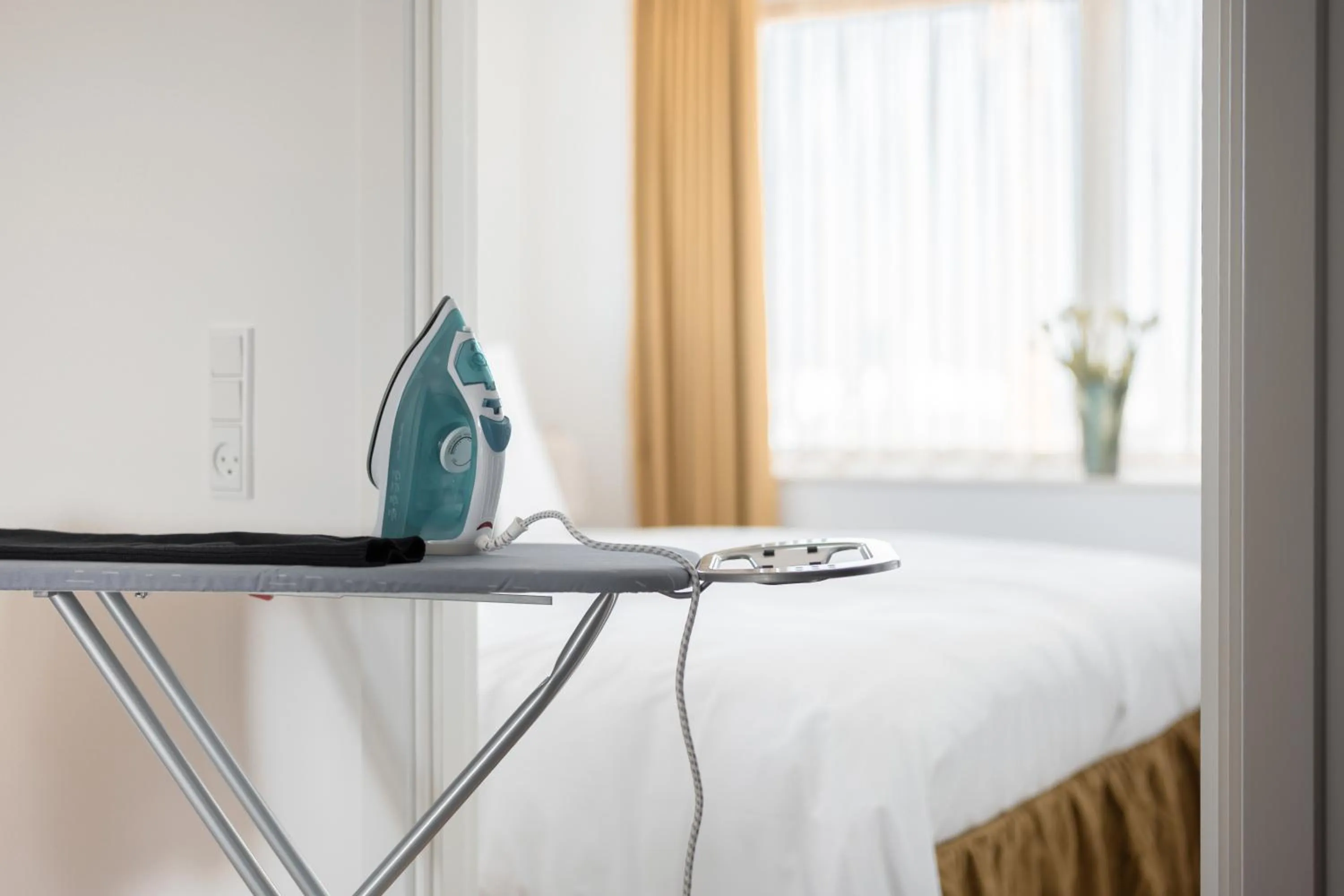 flat iron, Bed in Clover House by Daniel&Jacob's